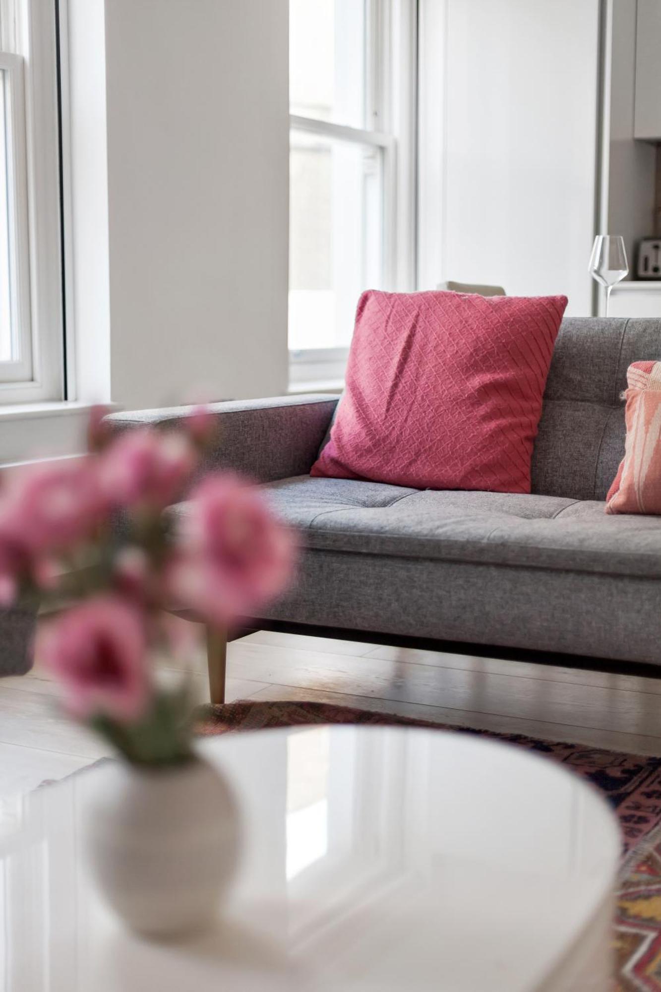 Cleveland Street 2 Bedrooms Appartement *