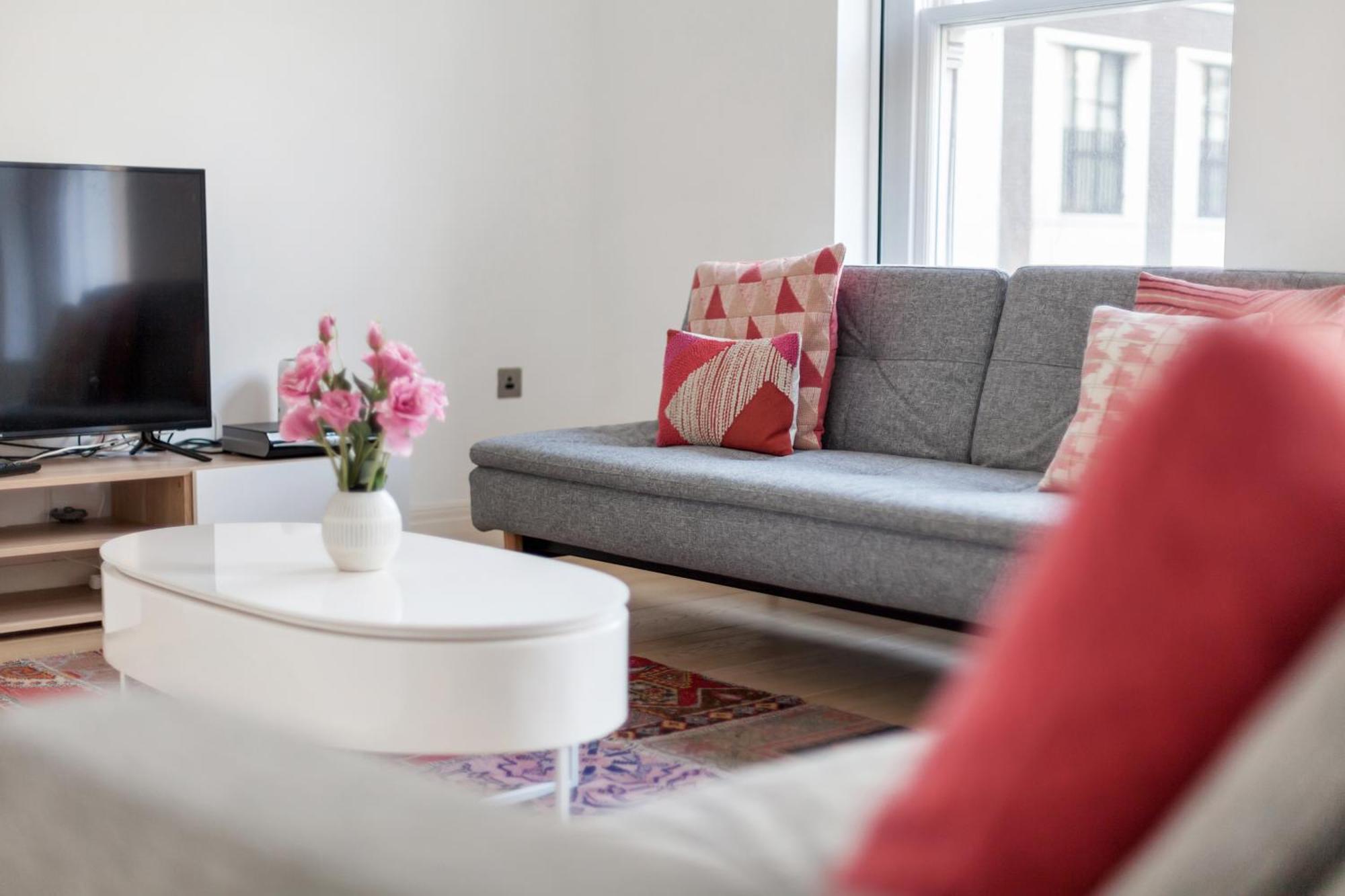 Cleveland Street 2 Bedrooms