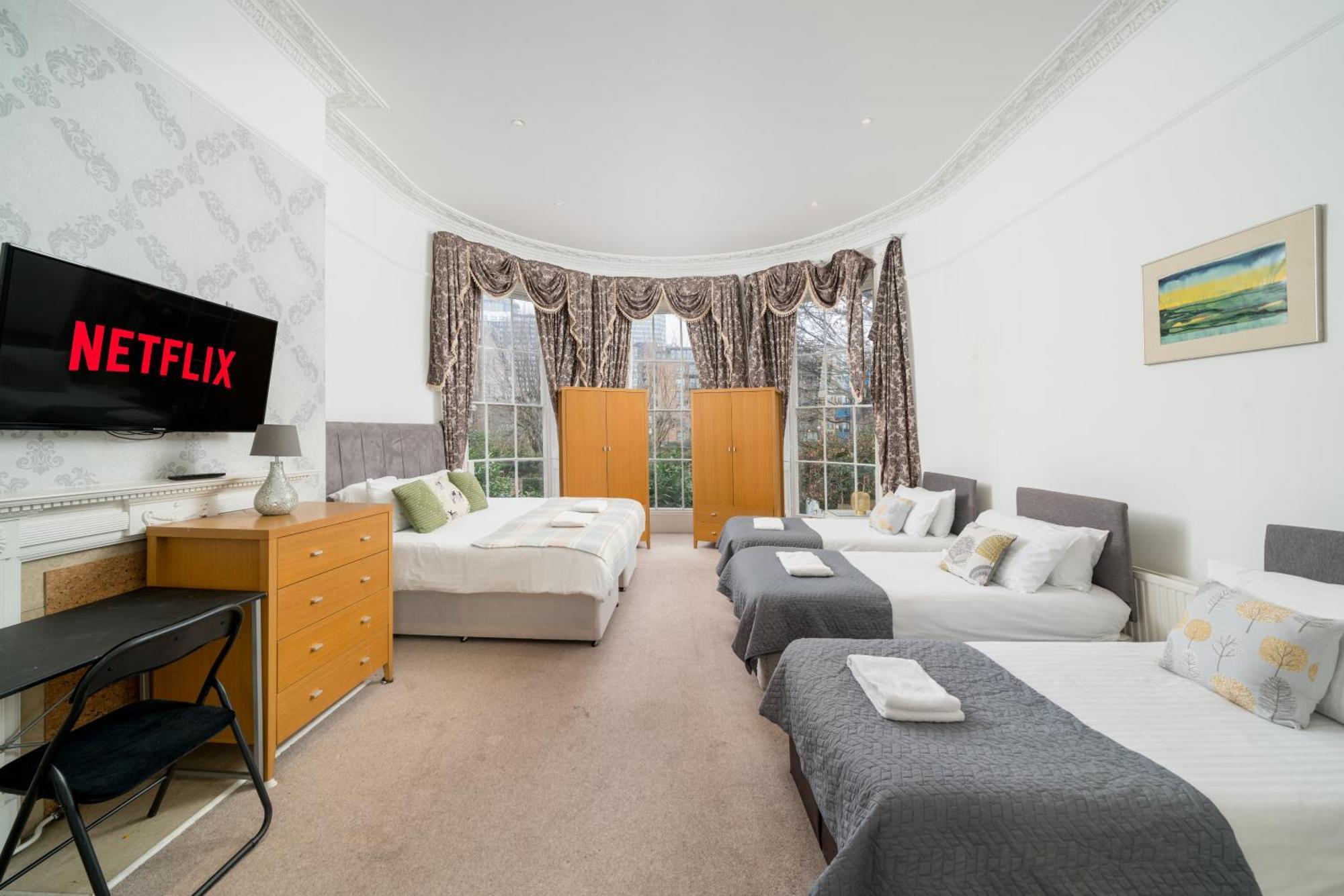 Apartamento Canary Wharf - Spacious Near Excel Exhibition Centre, O2 Arena, Airport, Free Parking & Wifi *
