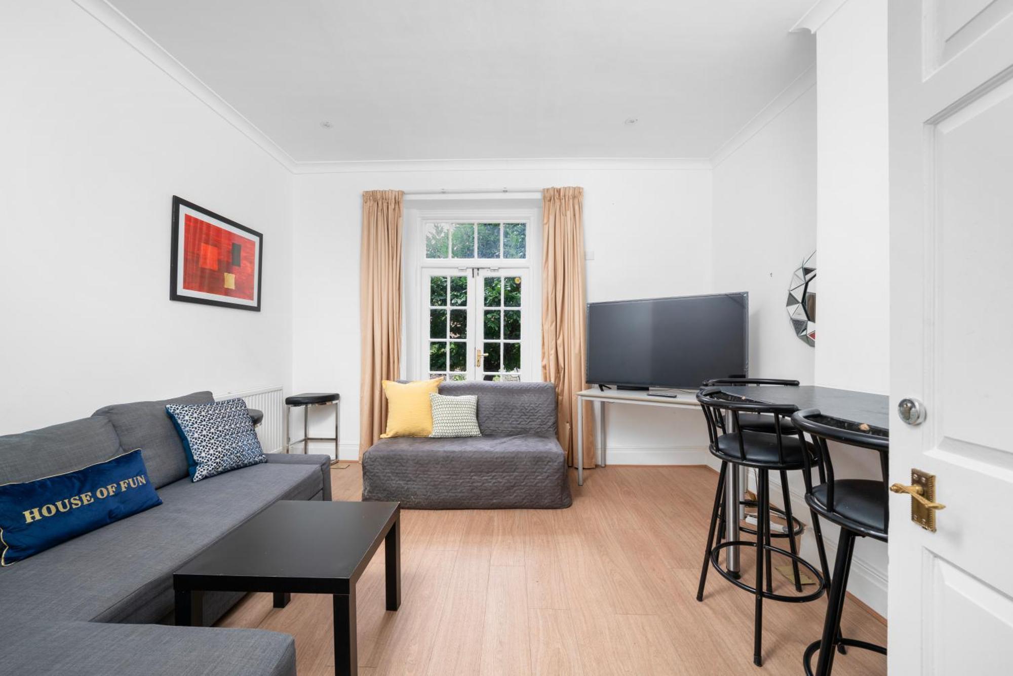 Canary Wharf - Spacious Near Excel Exhibition Centre, O2 Arena, Airport, Free Parking & Wifi Apartamento *