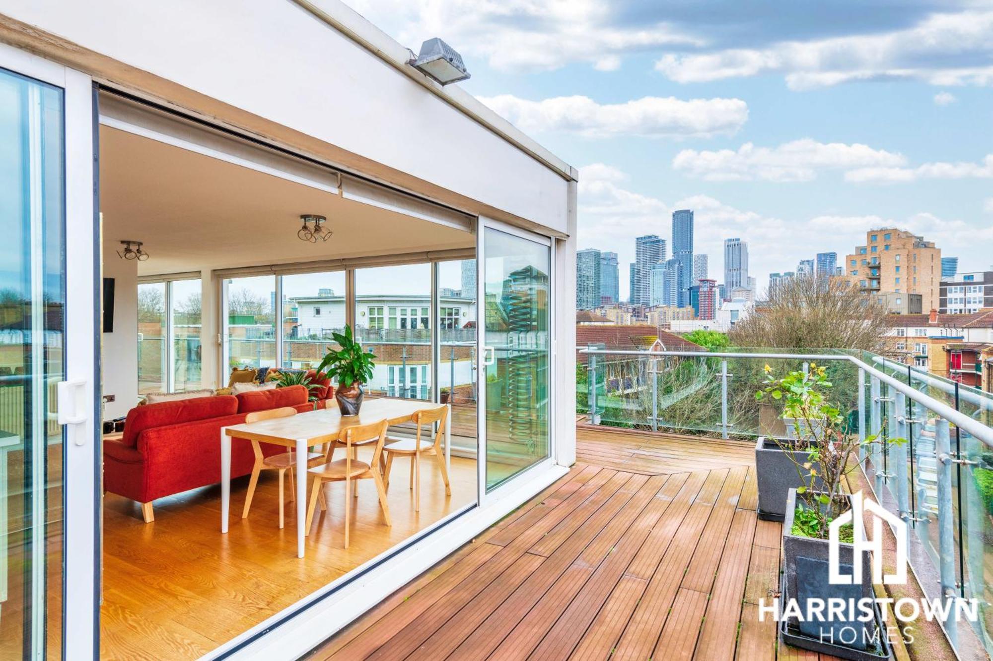 Appartement 2 Bed Penthouse In Canada Water With Huge Balcony & Canary Wharf View
