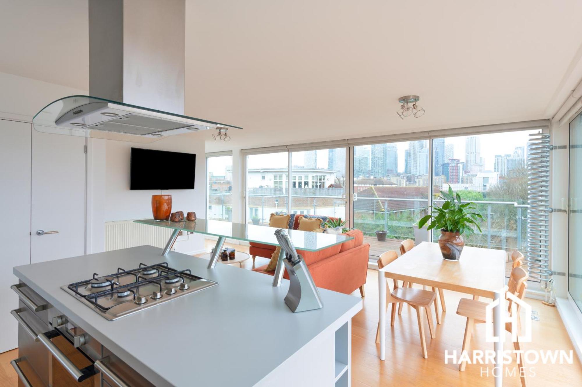 2 Bed Penthouse In Canada Water With Huge Balcony & Canary Wharf View Appartement *
