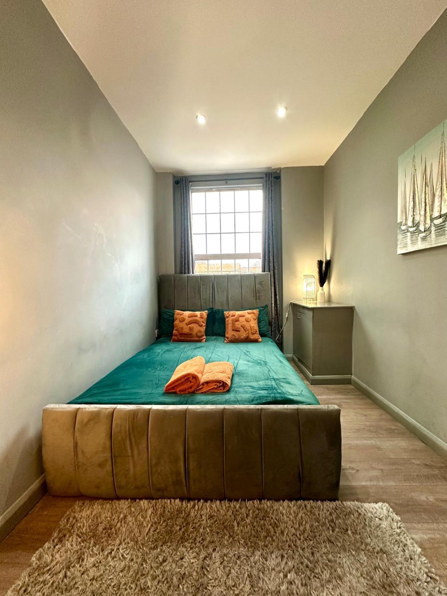 Spacious 3 Bedroom Flat In Kings Cross, St 159 Appartement
