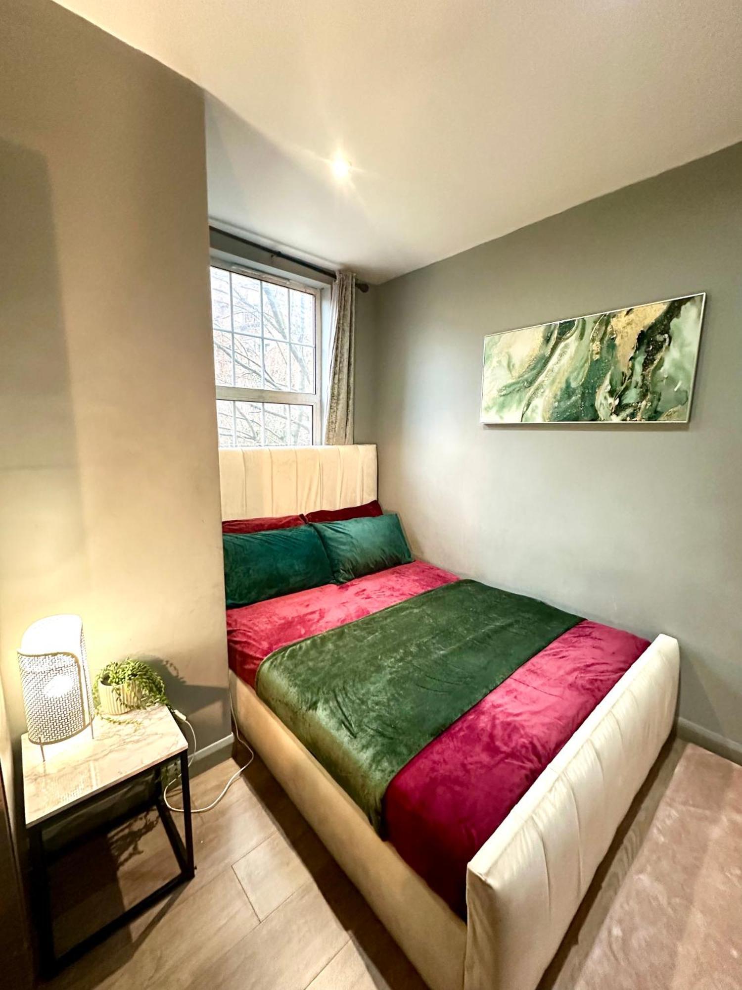 Spacious 3 Bedroom Flat In Kings Cross, St 159 Appartement *