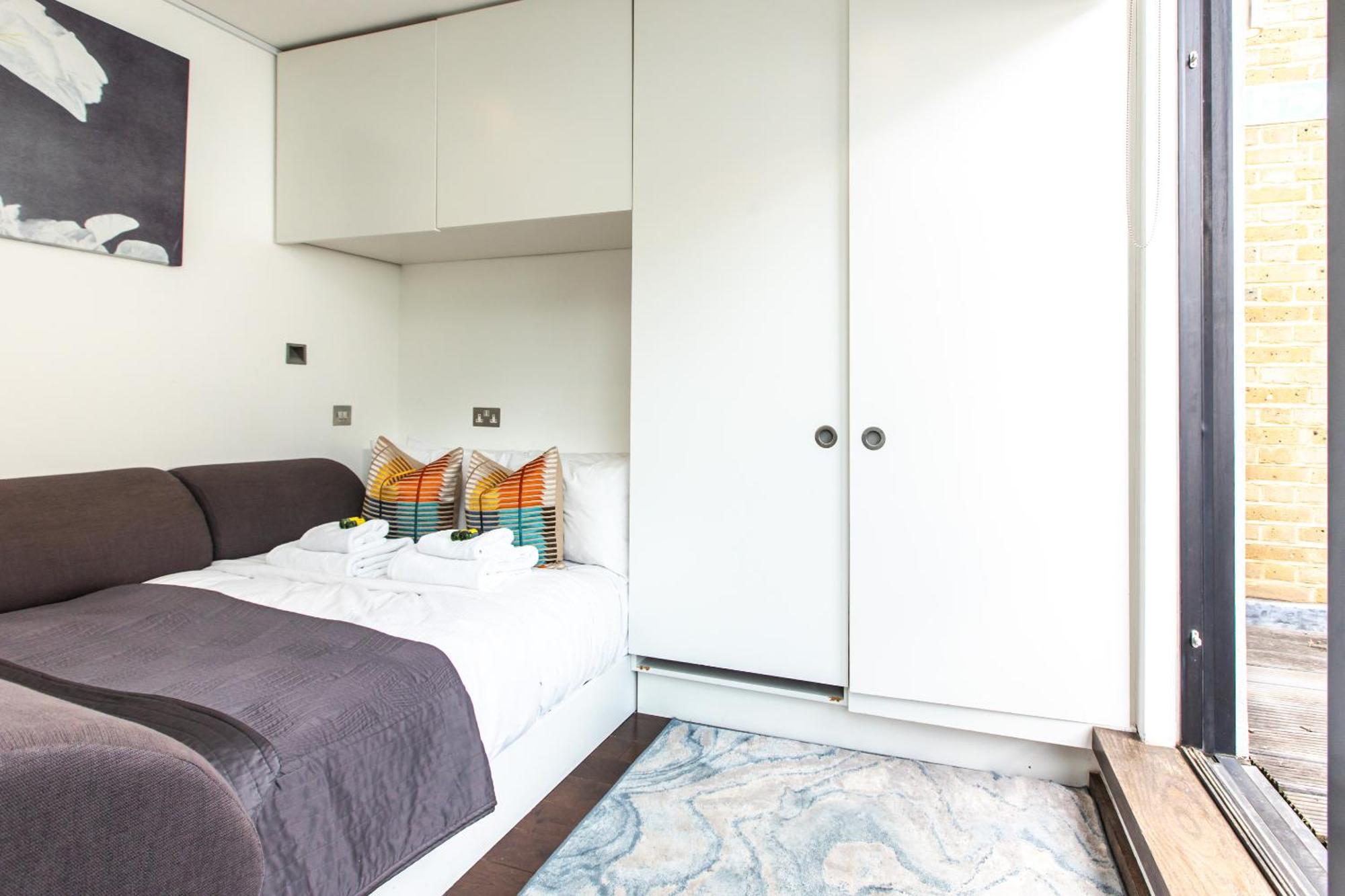 Stunning Serviced Apartments, Steps From Monument Station Londres
