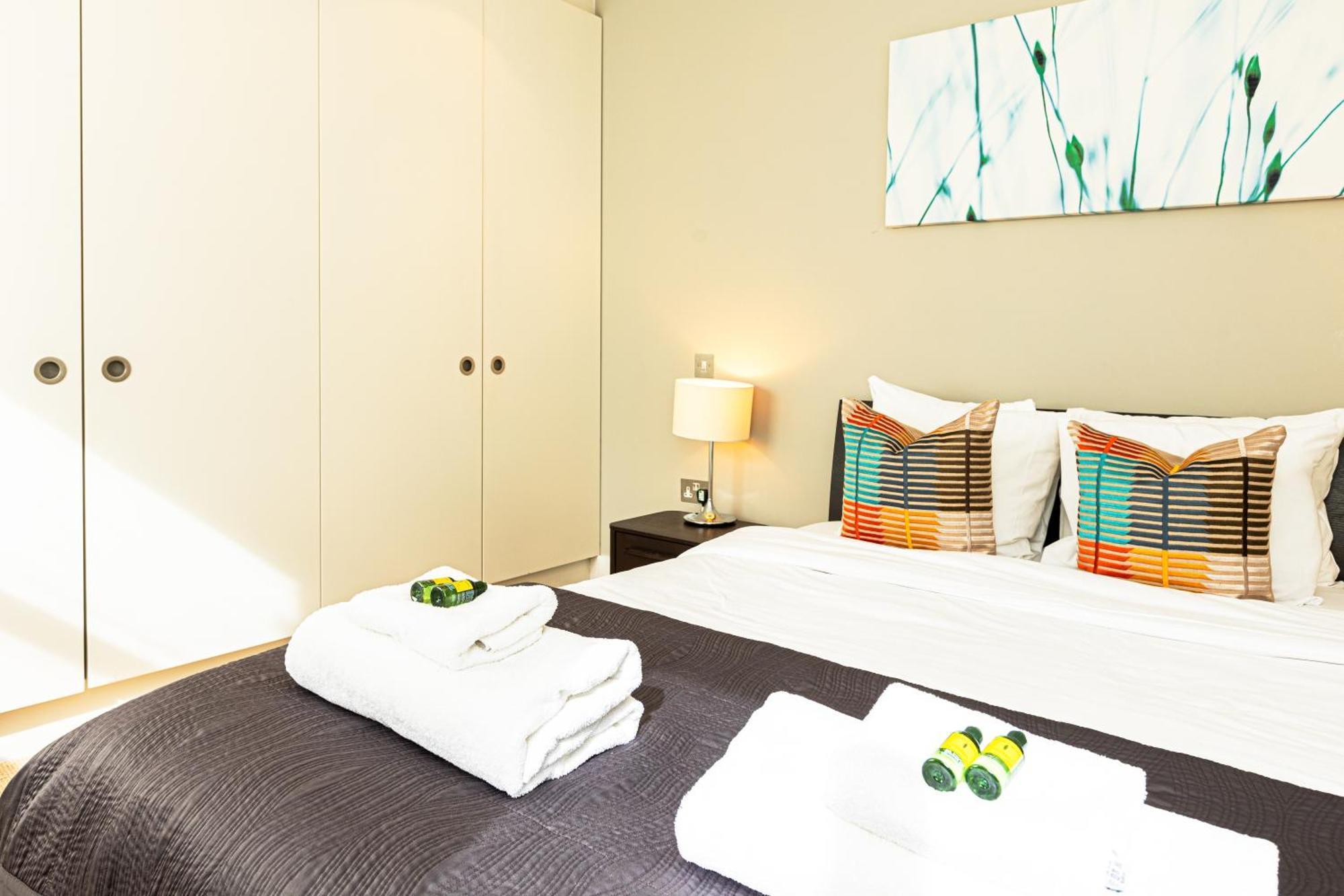 Appartement Stunning Serviced Apartments, Steps From Monument Station *