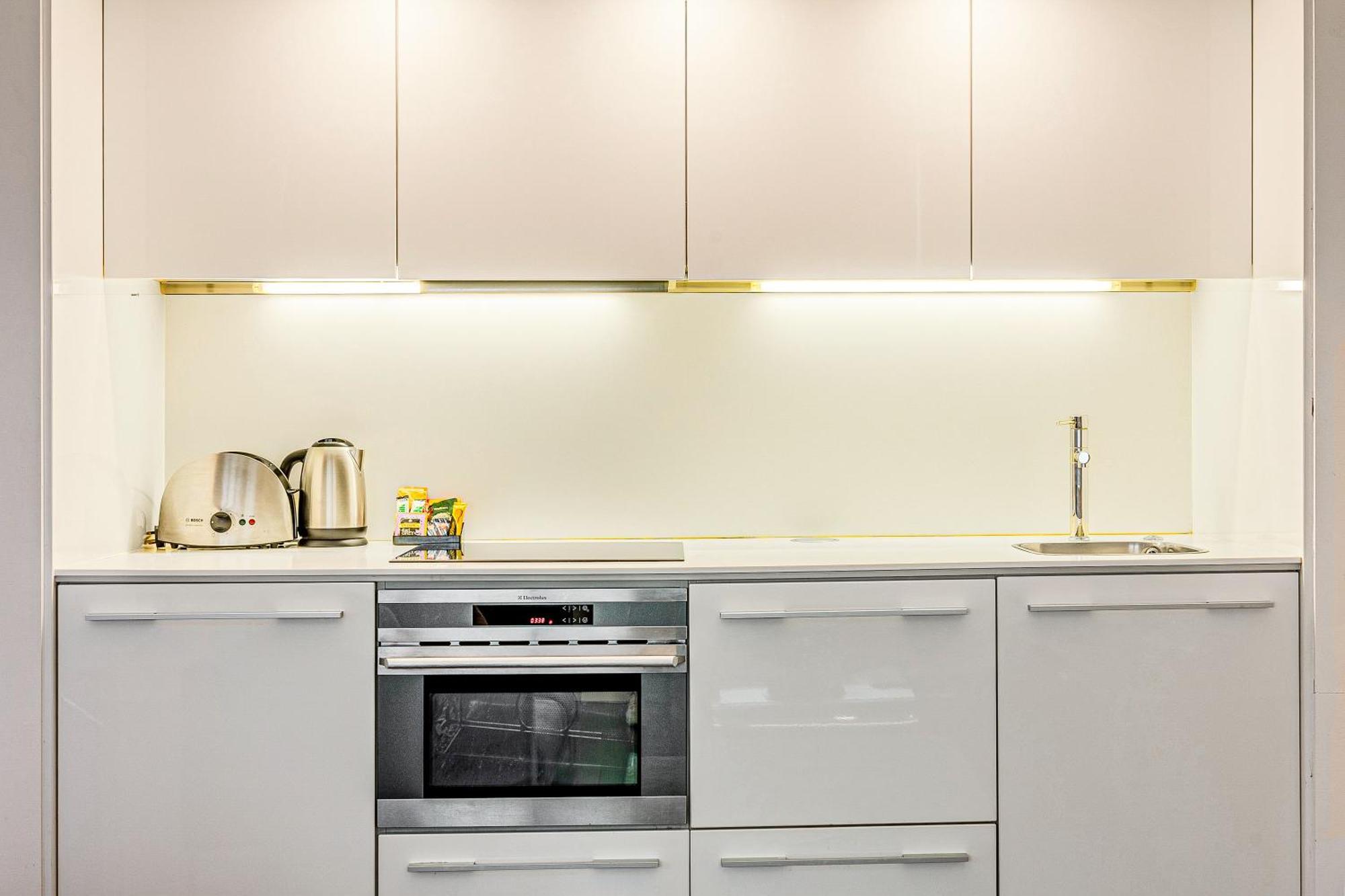 Stunning Serviced Apartments, Steps From Monument Station Appartement Londres