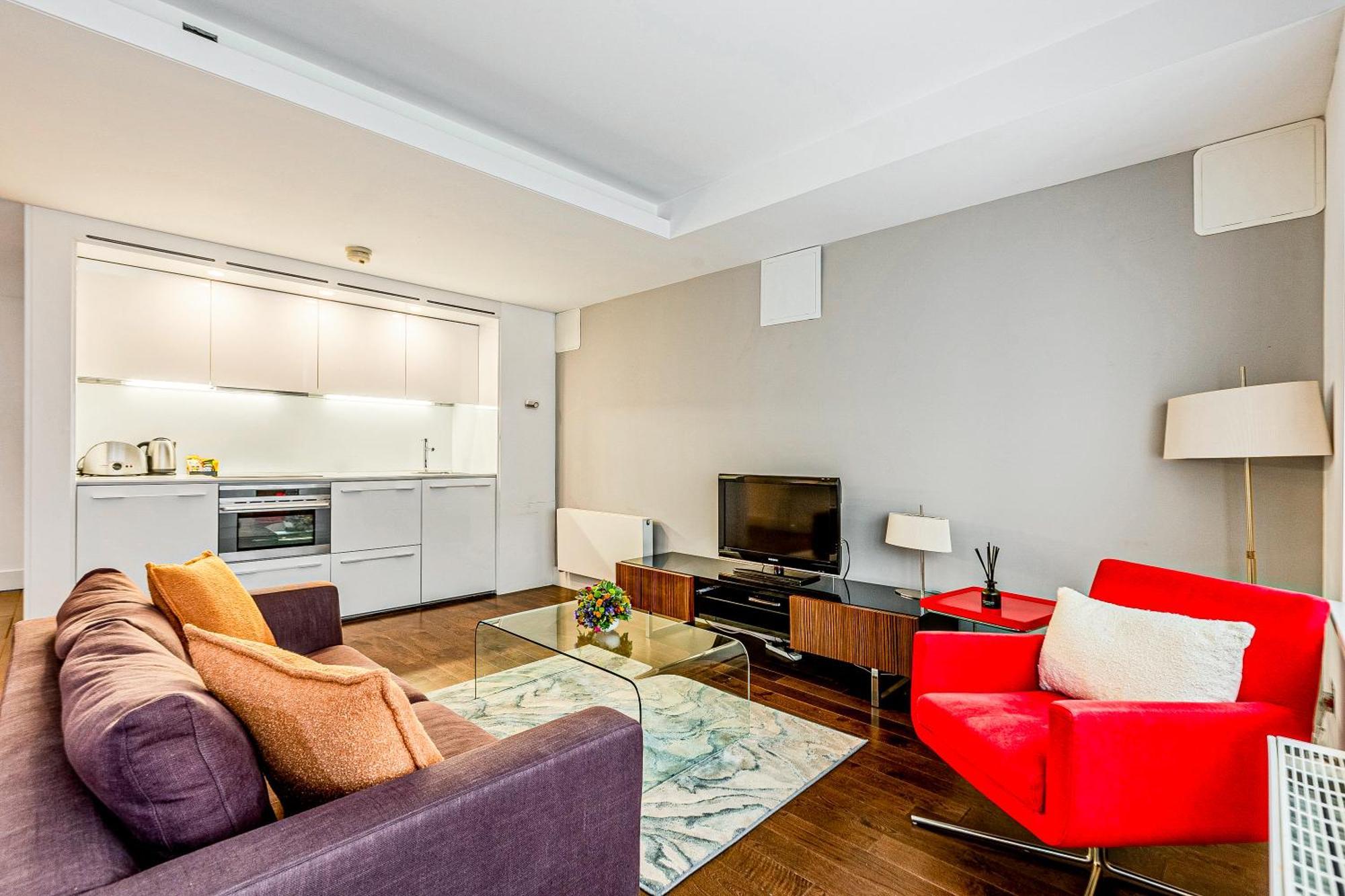 Stunning Serviced Apartments, Steps From Monument Station * Londres