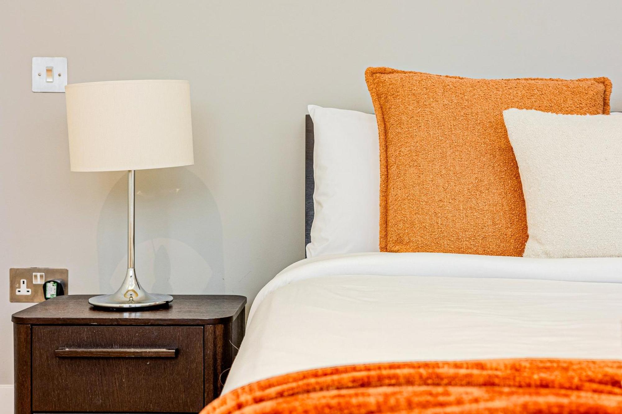 Stunning Serviced Apartments, Steps From Monument Station Appartement Londres
