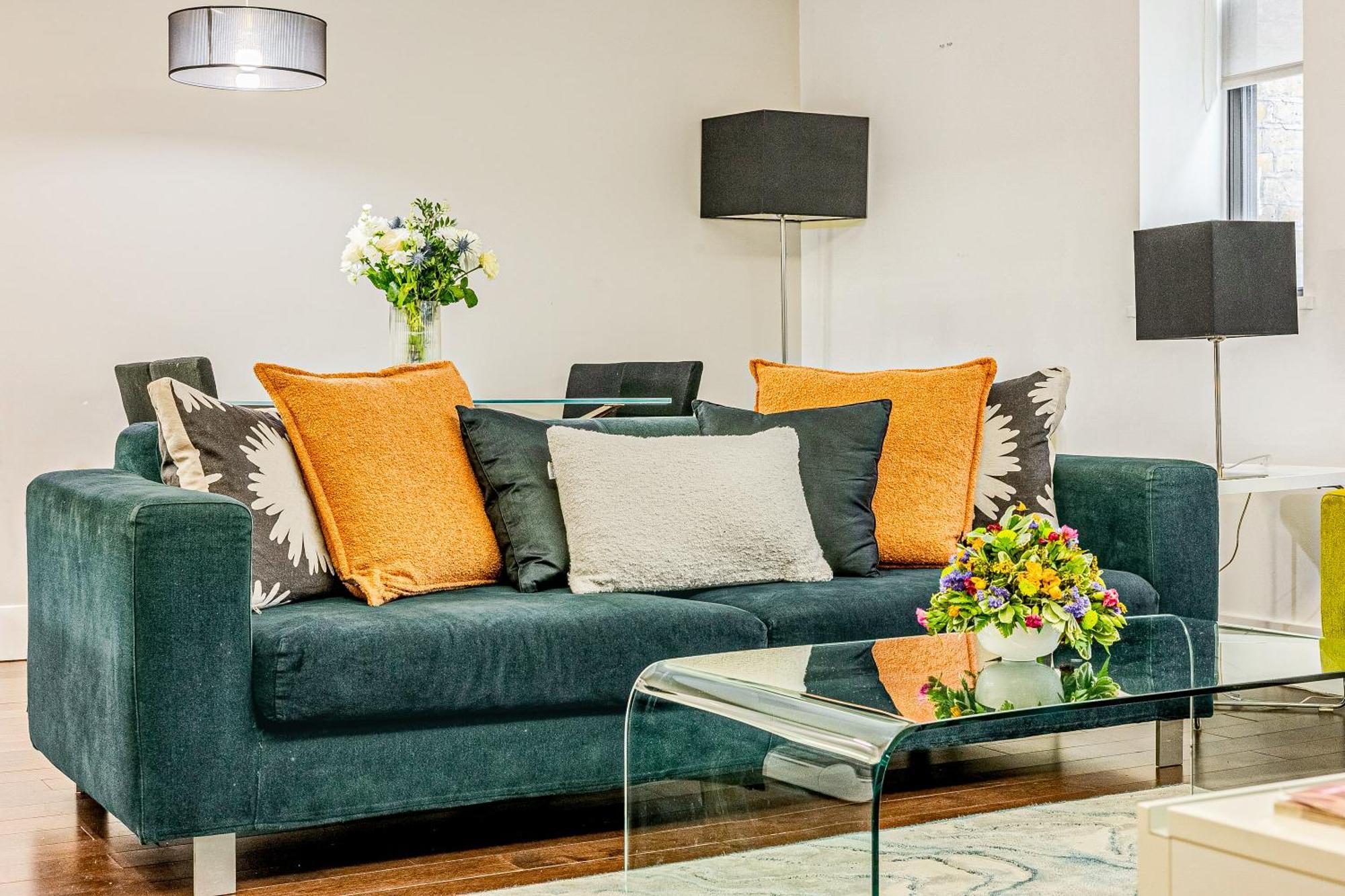 Stunning Serviced Apartments, Steps From Monument Station Appartement Londres