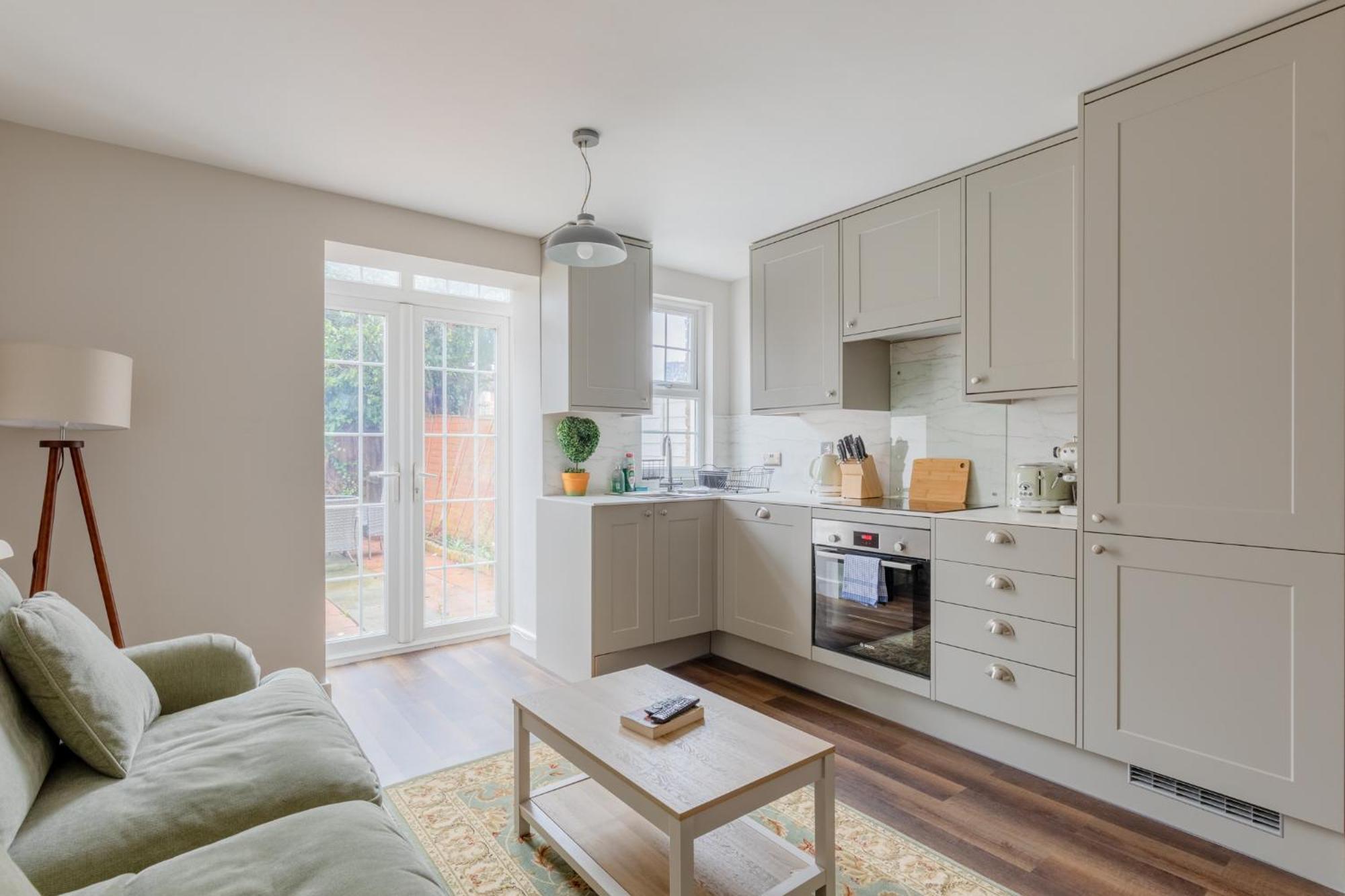Cosy 4bd Flat In Stockwell With Private Patio * Londres