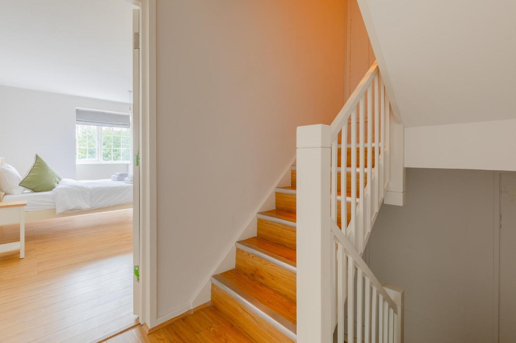 Cosy 4bd Flat In Stockwell With Private Patio * Londres