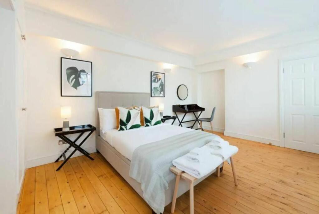 Unrivaled Elegance In 3 Bedroom Covent Garden Londres