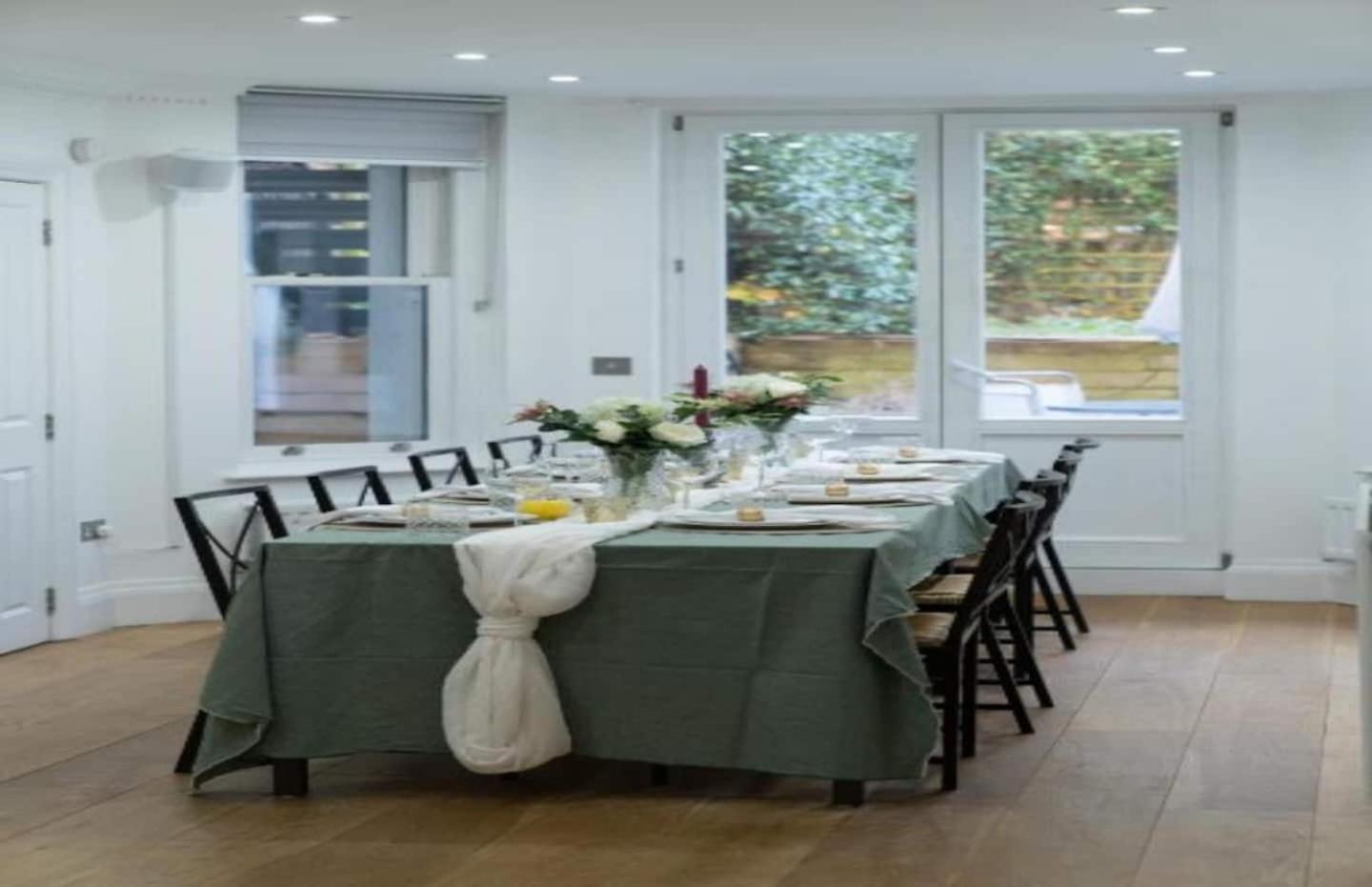 Apartamento Niru Experience Luxury Boutique Garden 2bd 2ba