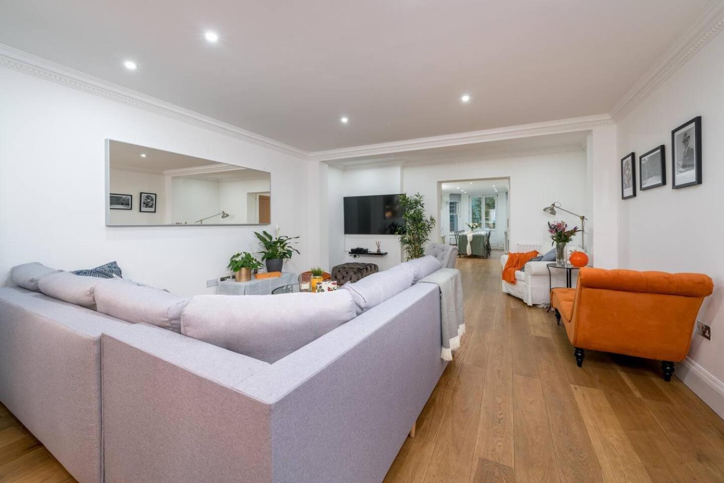 Niru Experience Luxury Boutique Garden 2bd 2ba Apartamento