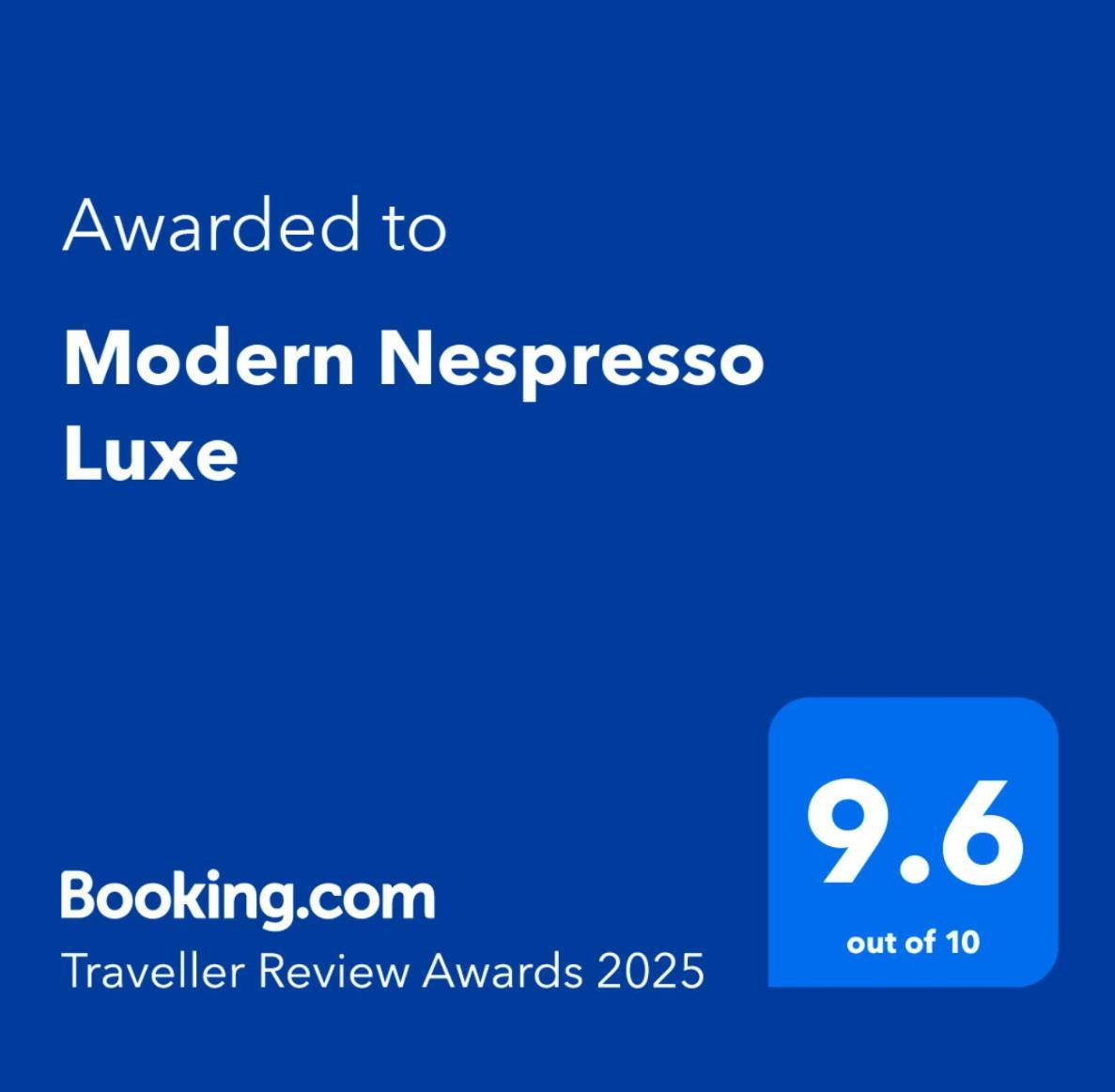 Modern Nespresso Luxe * Londres