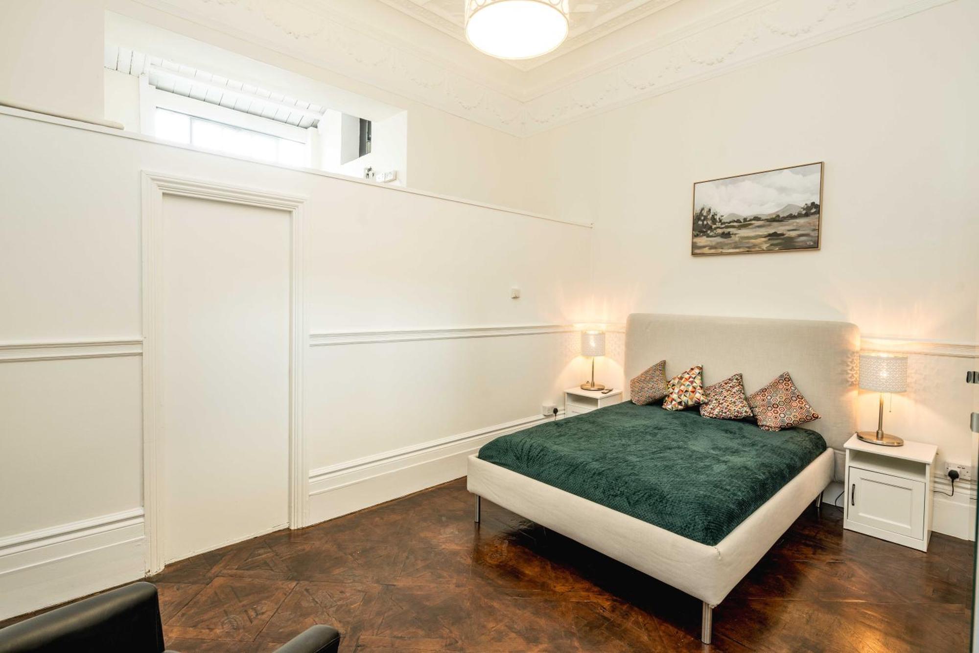 Southken Palace Apartamento *
