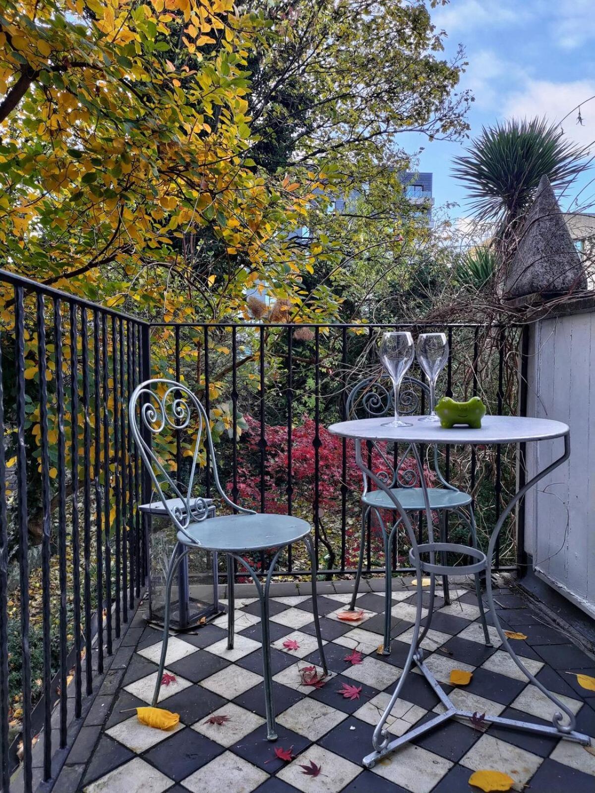 The Camden Chic Townhouse - Accommodates 14 Guests Londres