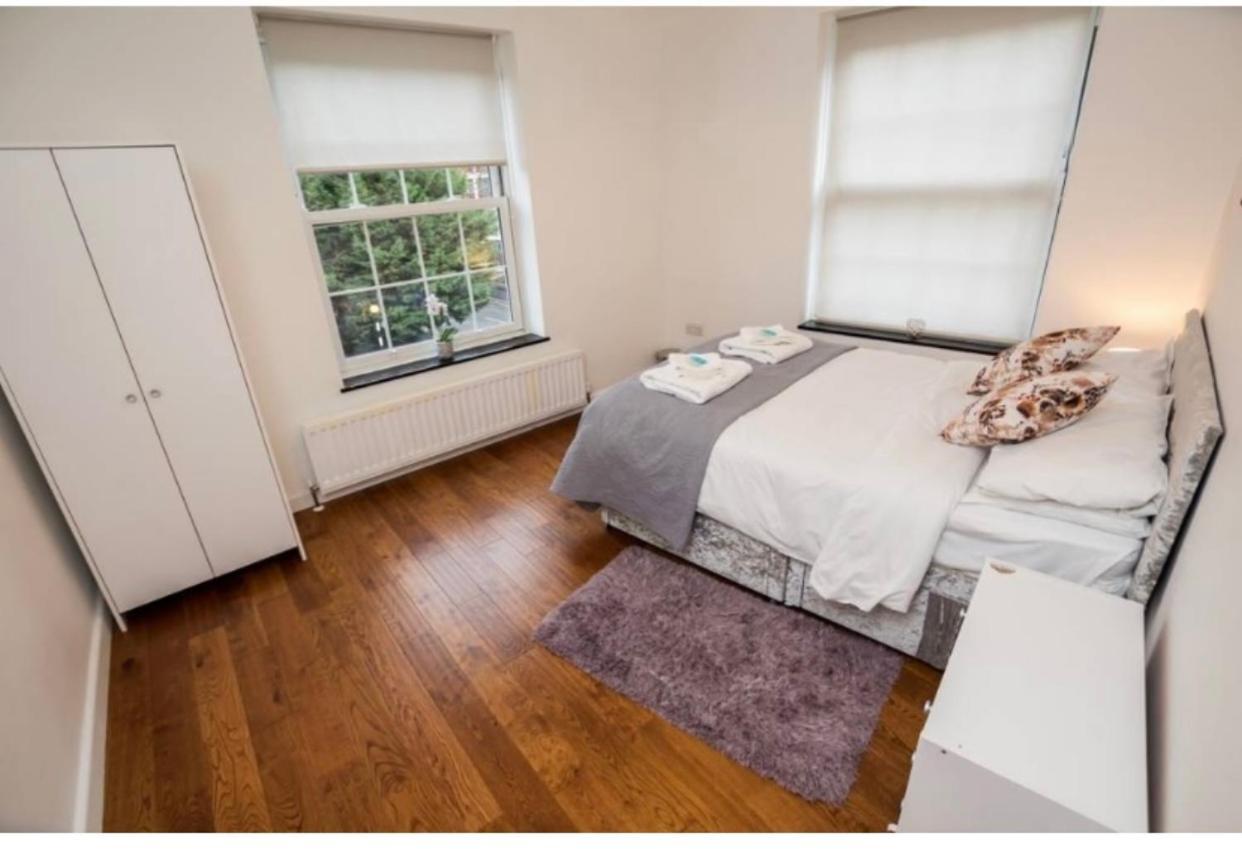 4 Bedroom Zone 1