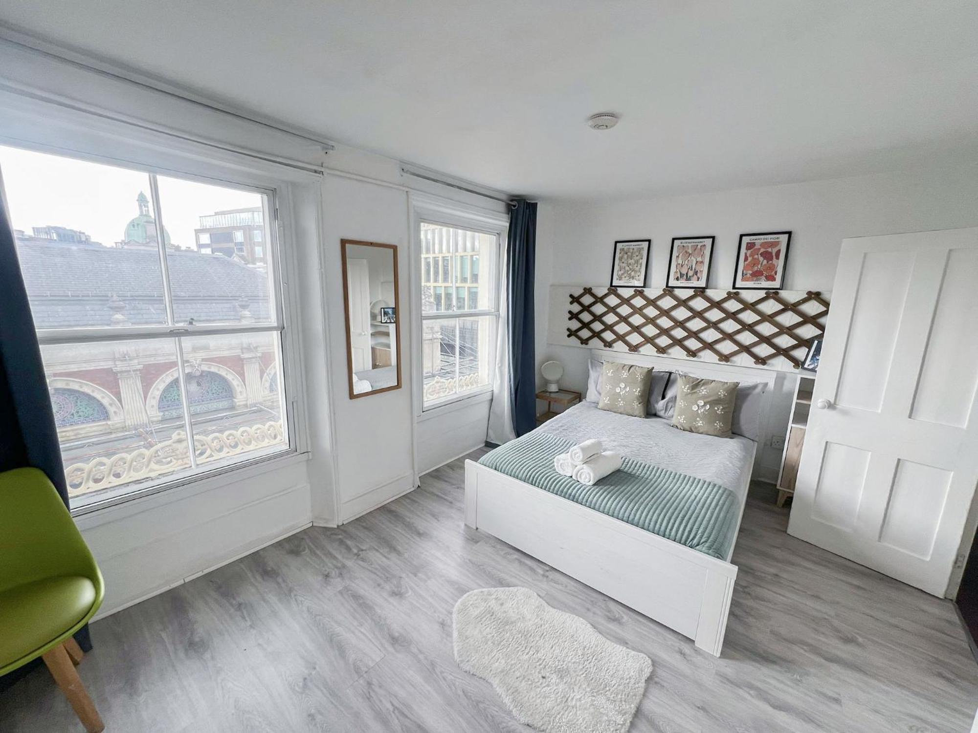 Сasa de vacaciones Chic 2-bedroom Flat In Farringdon Barbican Centre Londres