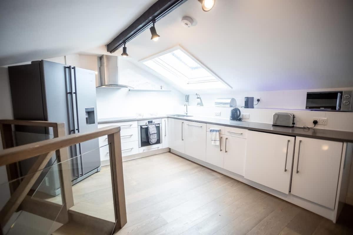 Appartement Three-bedroom Flat Near Street Art Londres