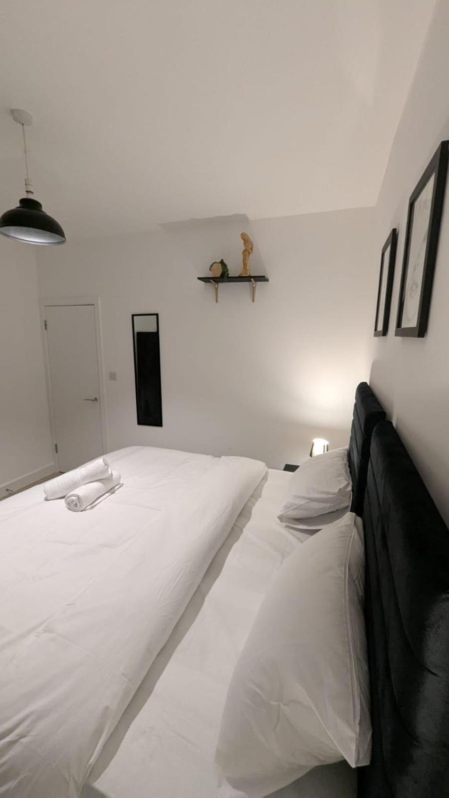 Appartement Delightful 2 Bed Ground Floor East By Rebby Sleeps 4 Near Canning Town Station Londres