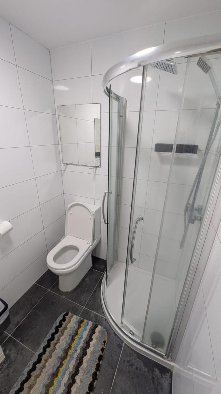 Appartement Delightful 2 Bed Ground Floor East By Rebby Sleeps 4 Near Canning Town Station Londres