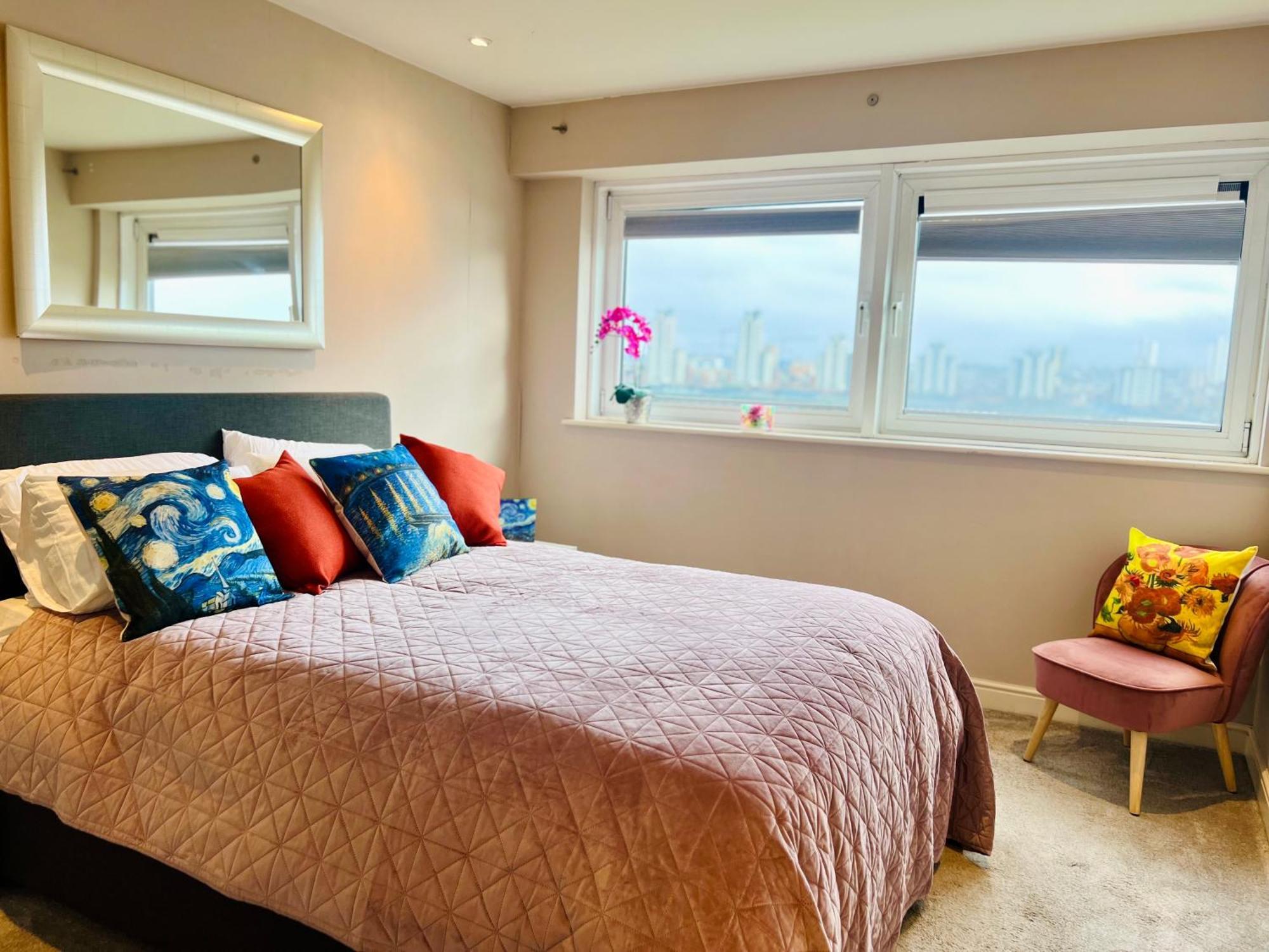 Appartement Stunning 2 Bed River View Gogh Experience