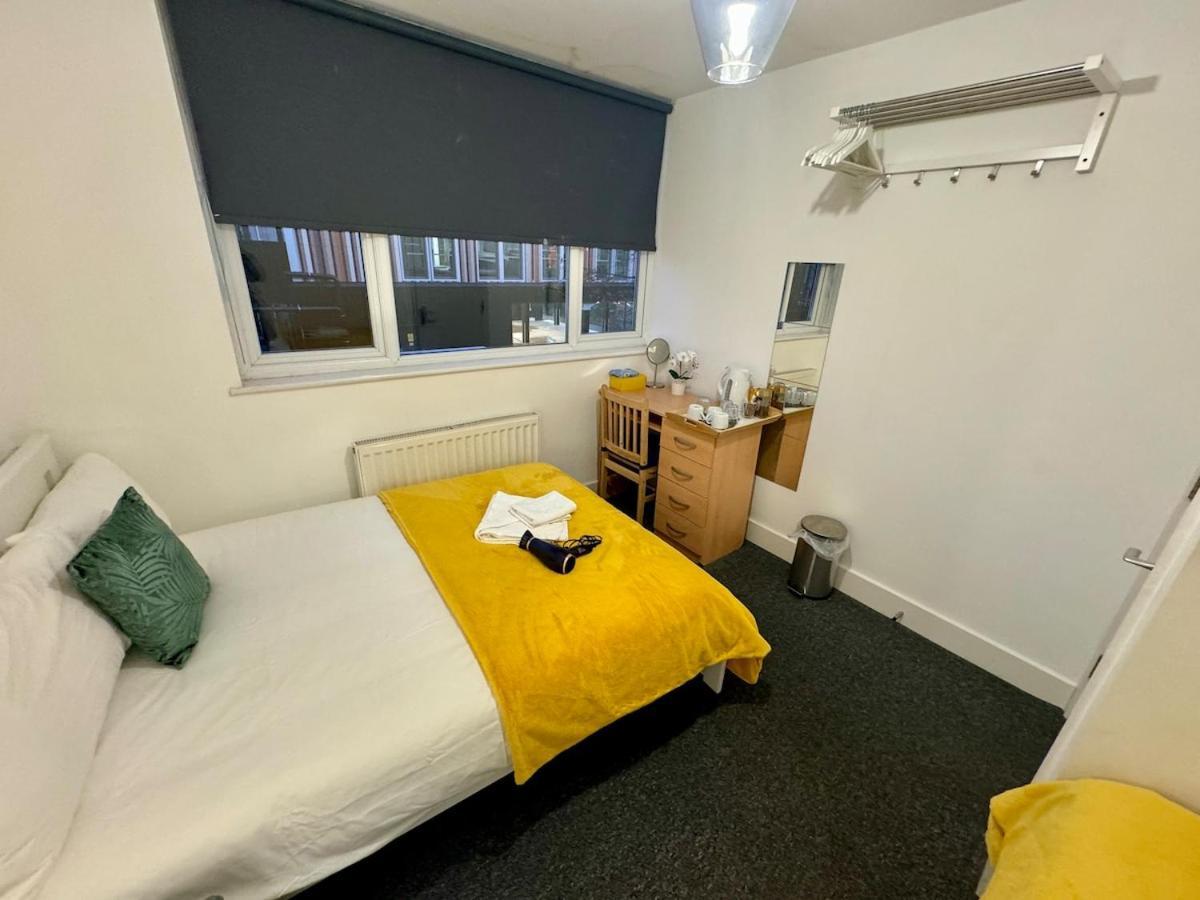 Euston Station Flat1