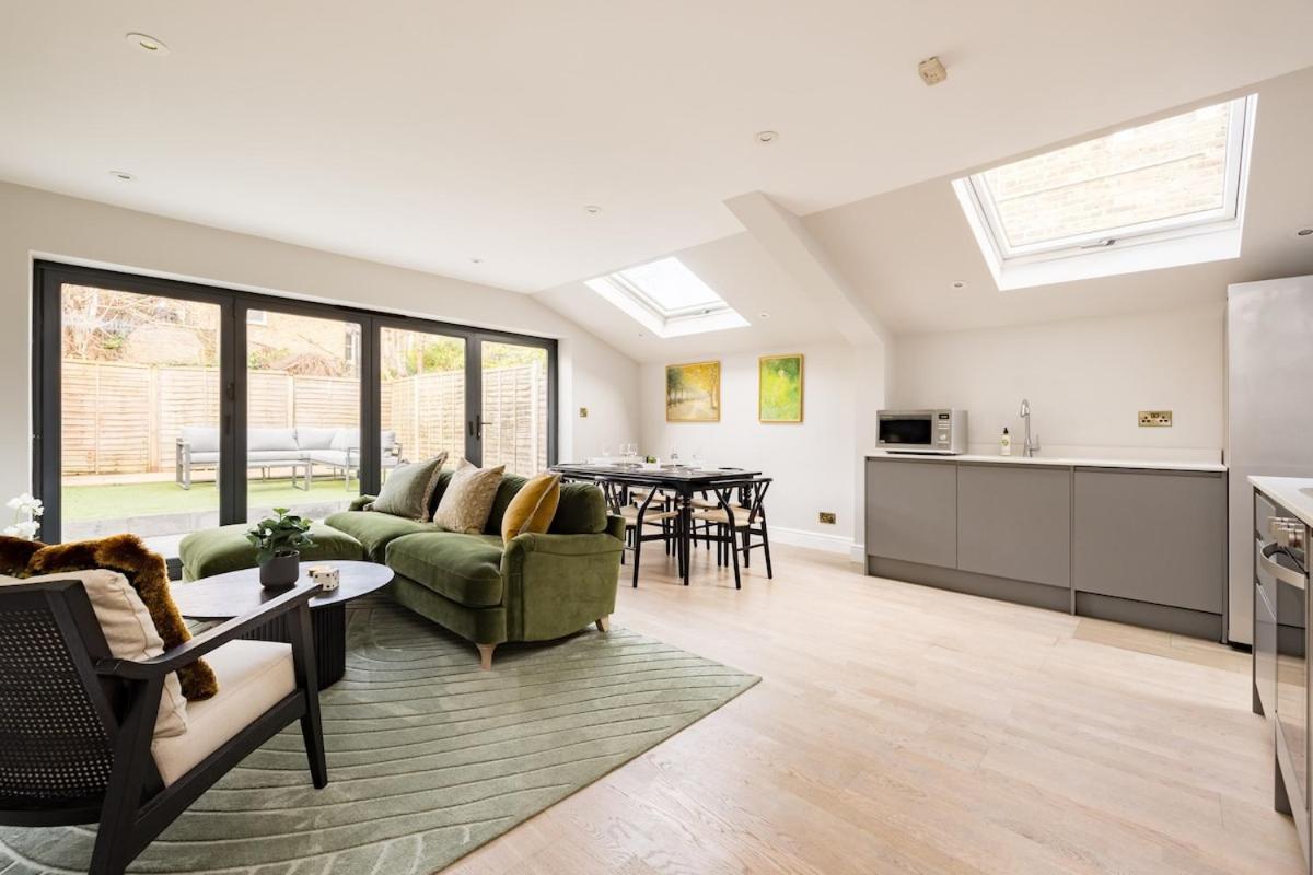 Bright, Spotless Fulham With Private Garden Hébergement de vacances Londres