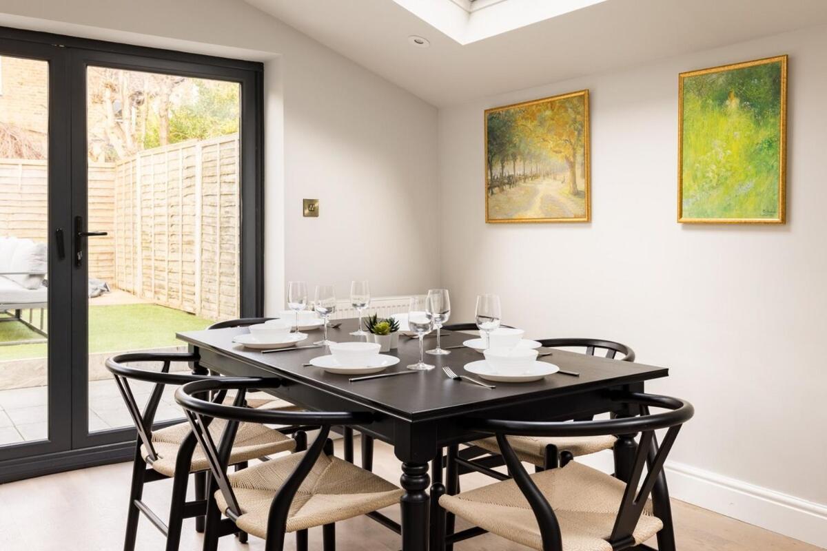 Hébergement de vacances Bright, Spotless Fulham With Private Garden Londres
