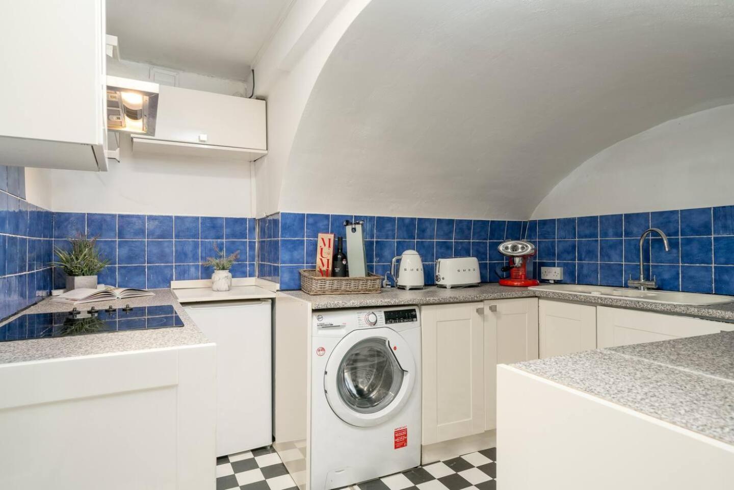 Niru Experience Chelsea Oasis With Courtyard Appartement Londres