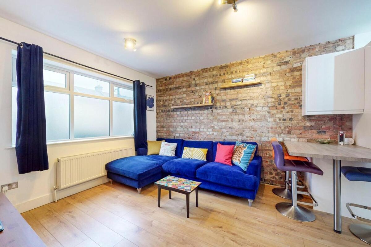 Appartement Spacious & Comfortable 2br Close To Stratford