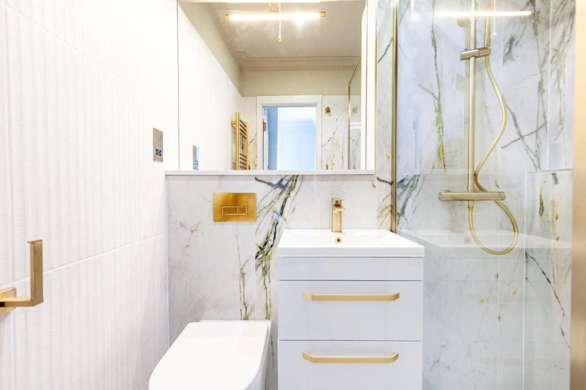 Cosy Near Paddington St - 3 Appartement *