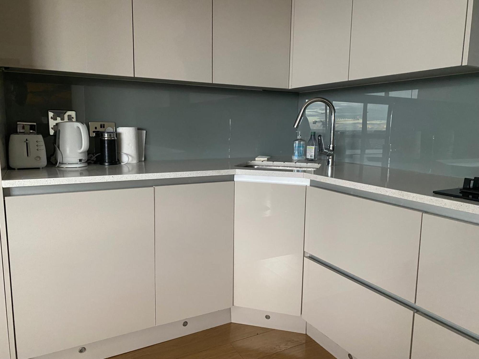 Appartement 2 Bed Parking Balcony River View Londres
