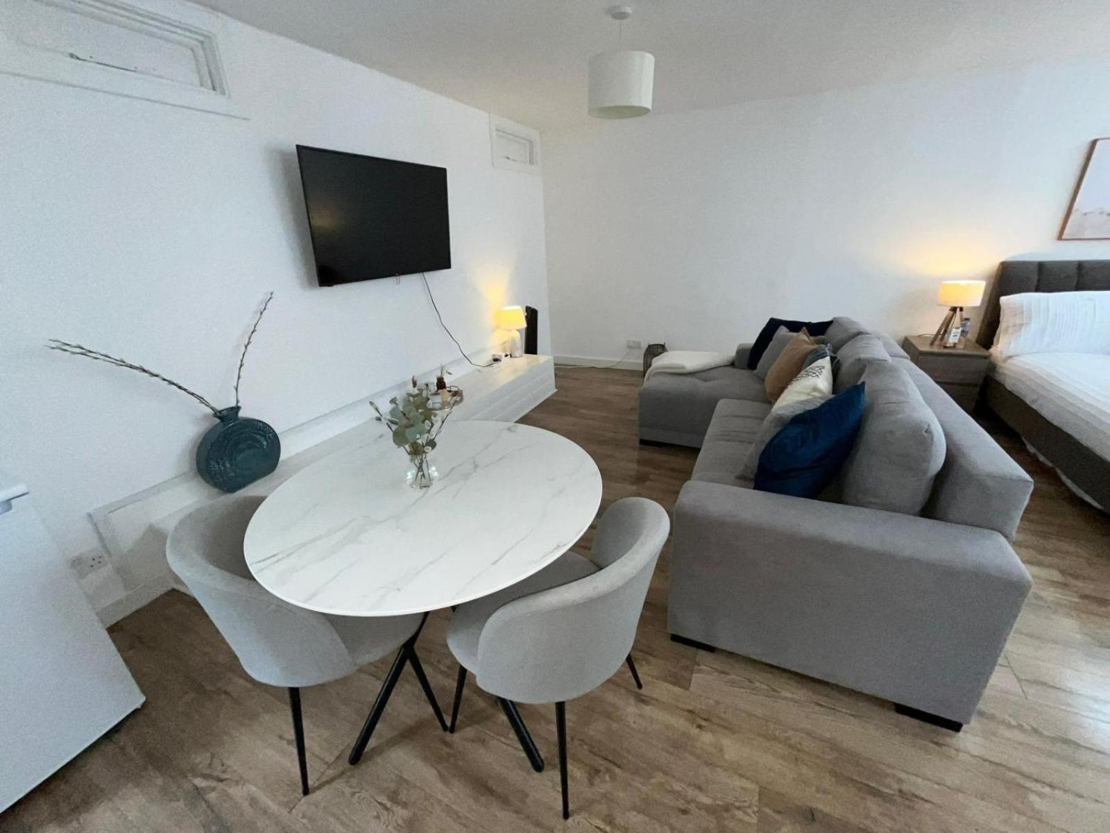 Modern In Popular South Kensington Location Apartamento Londres