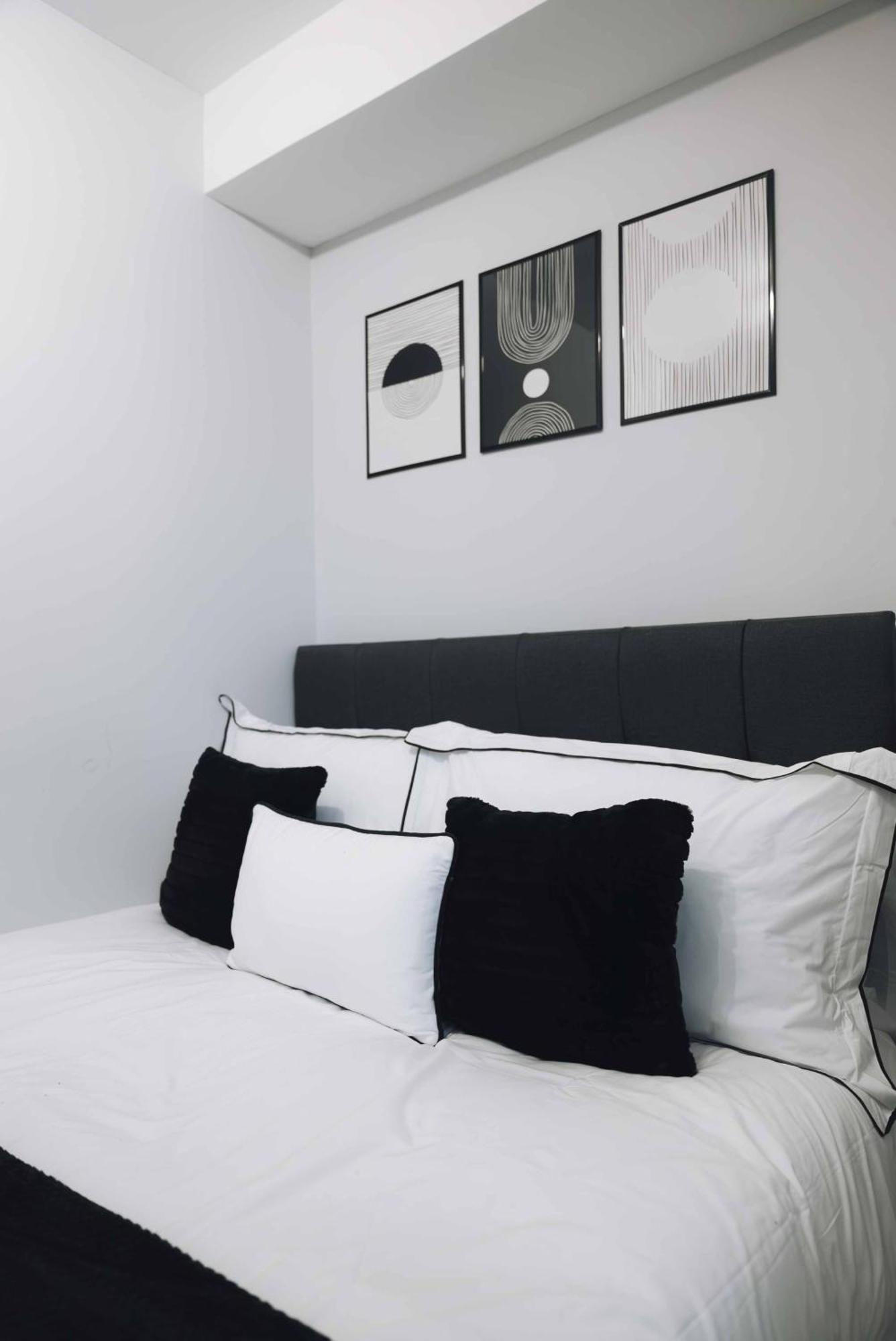 Executive 2 Bed Flat Near Stratford Station - Ideal For Corporate * London