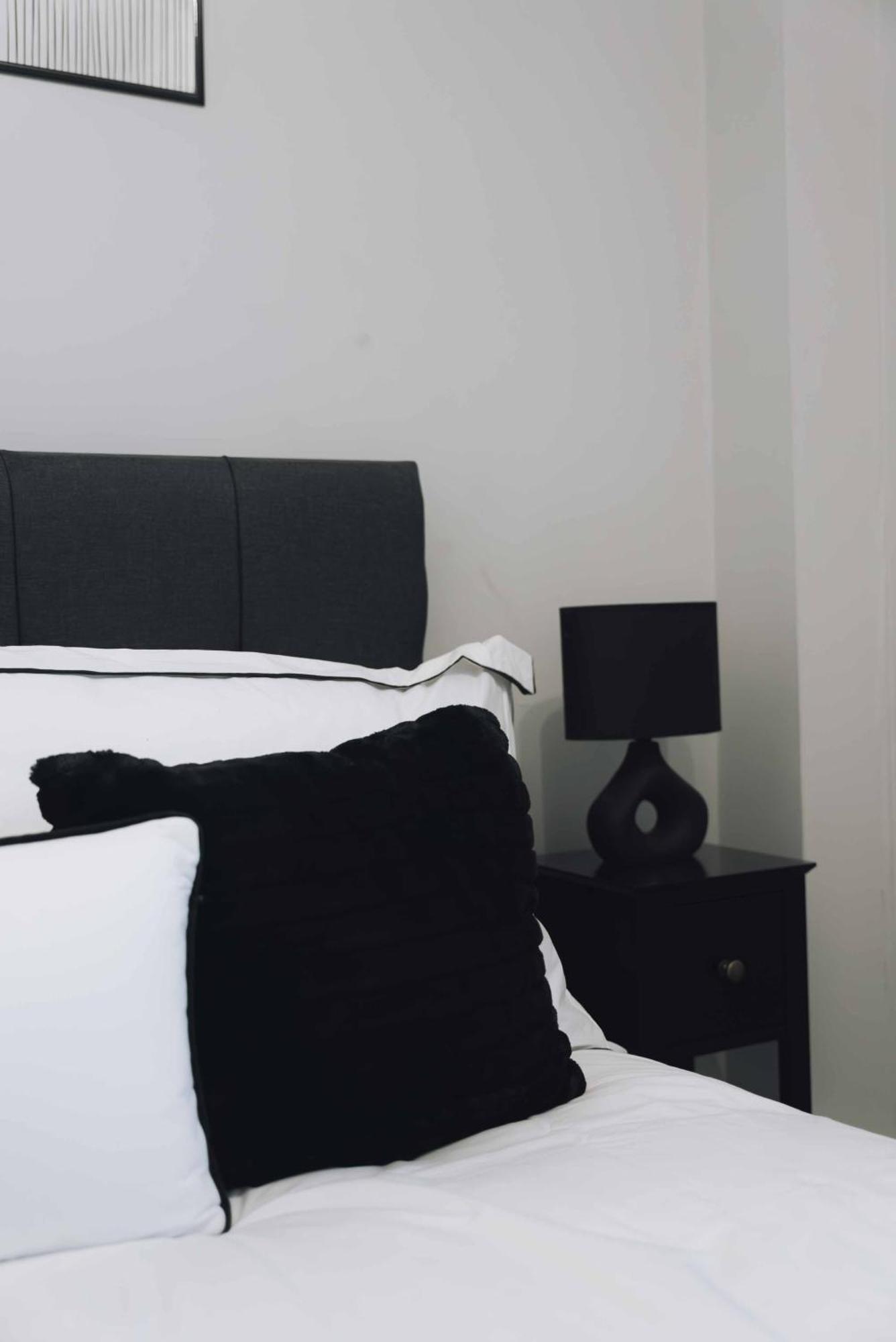 Executive 2 Bed Flat Near Stratford Station - Ideal For Corporate Apartamento