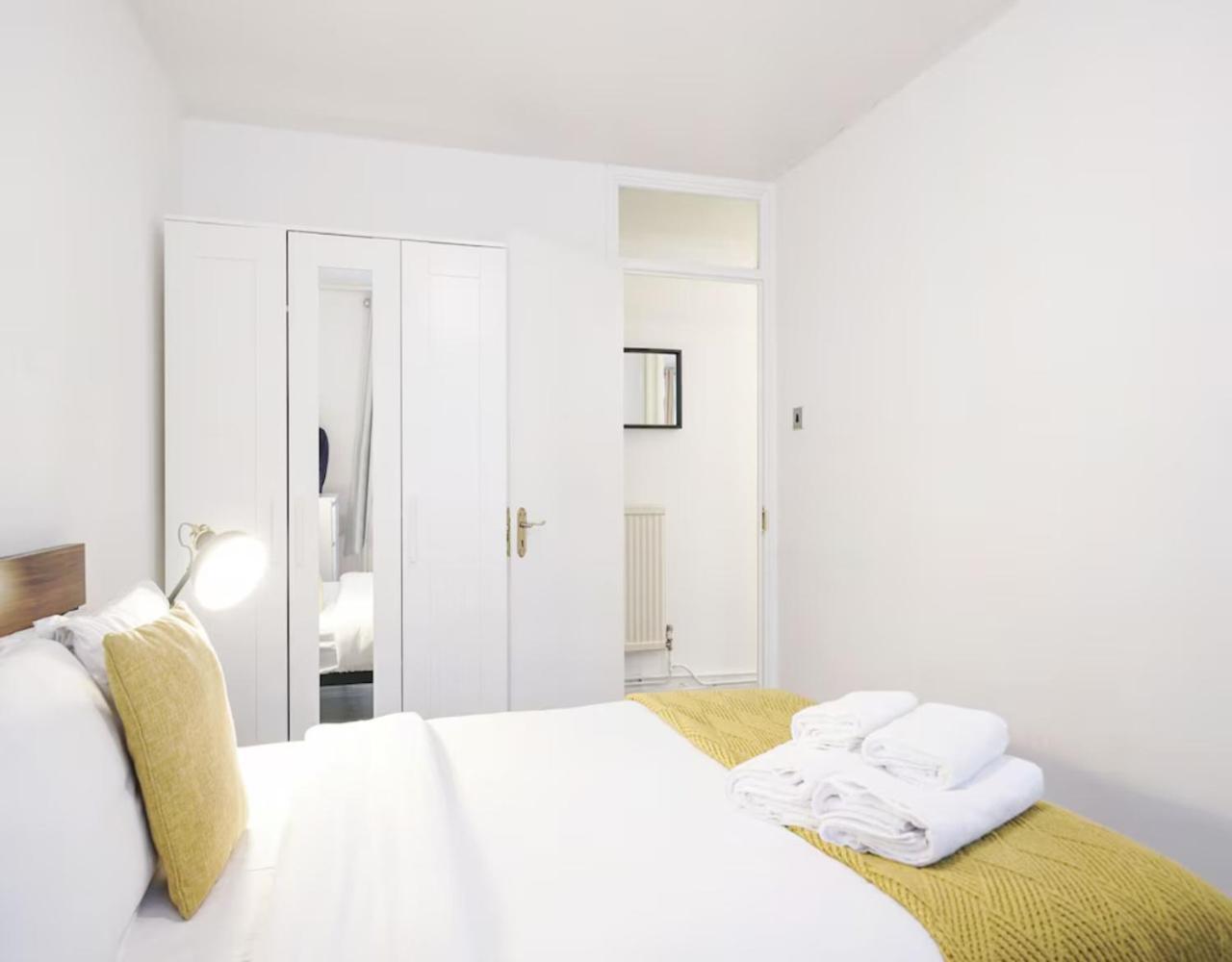 Stylish Two Bedroom London, West Kensington Appartement Londres