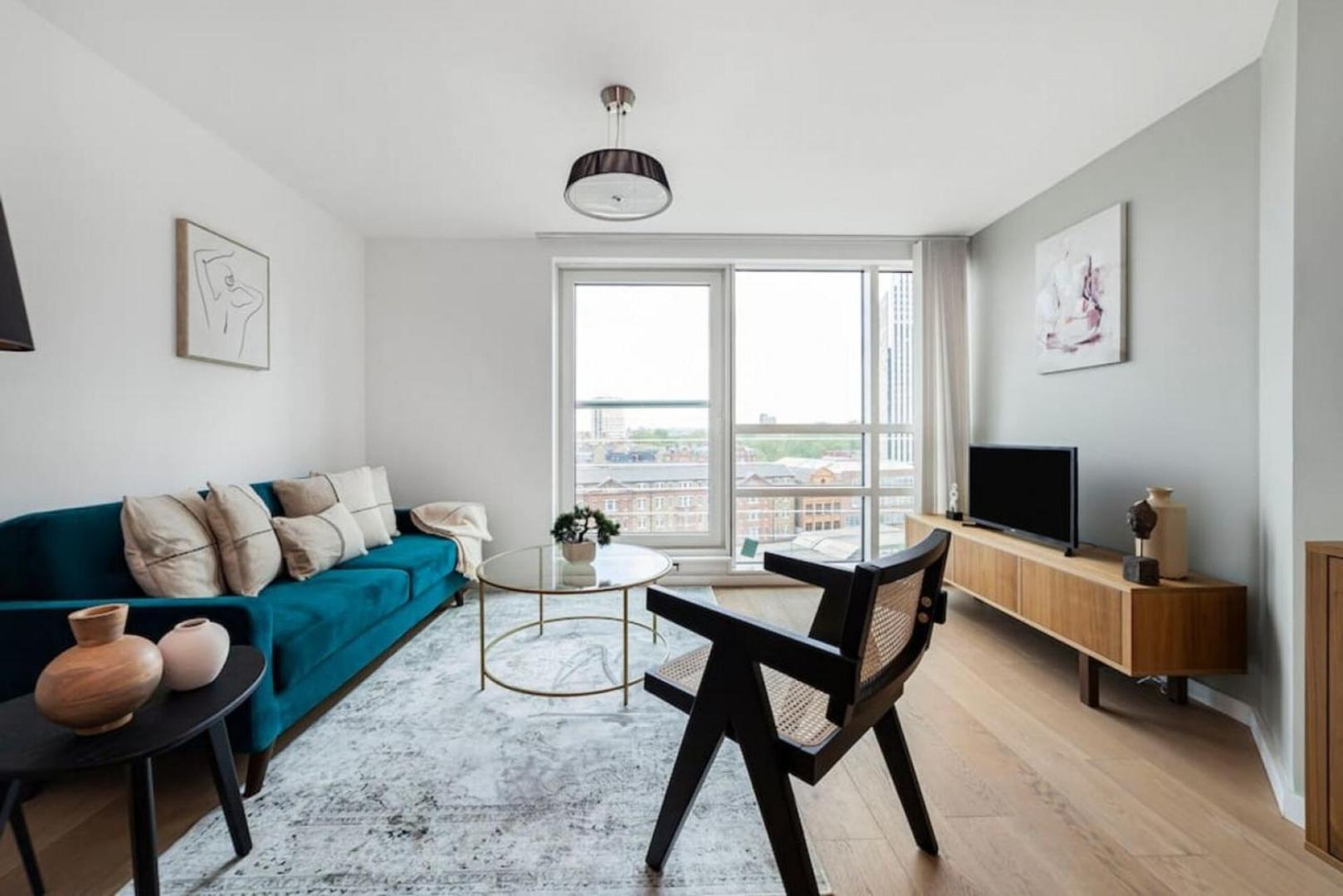 Stunning 2b Vauxhall Near Thames & Tube