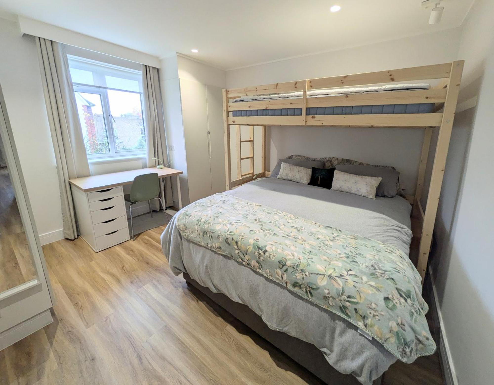 Appartement Stylish 2 Bedroom In North Finchley *