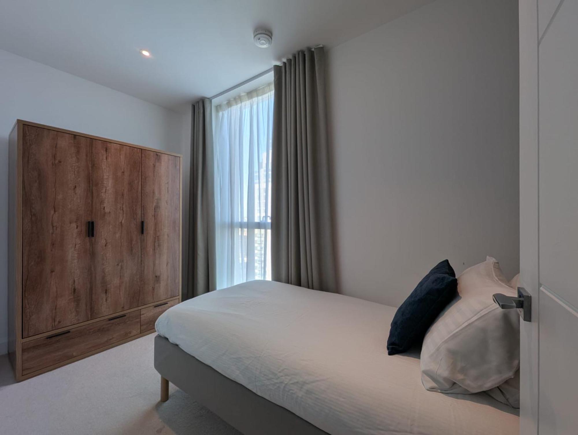 Charles Hope Canary Wharf South Quay Apartamento Londres