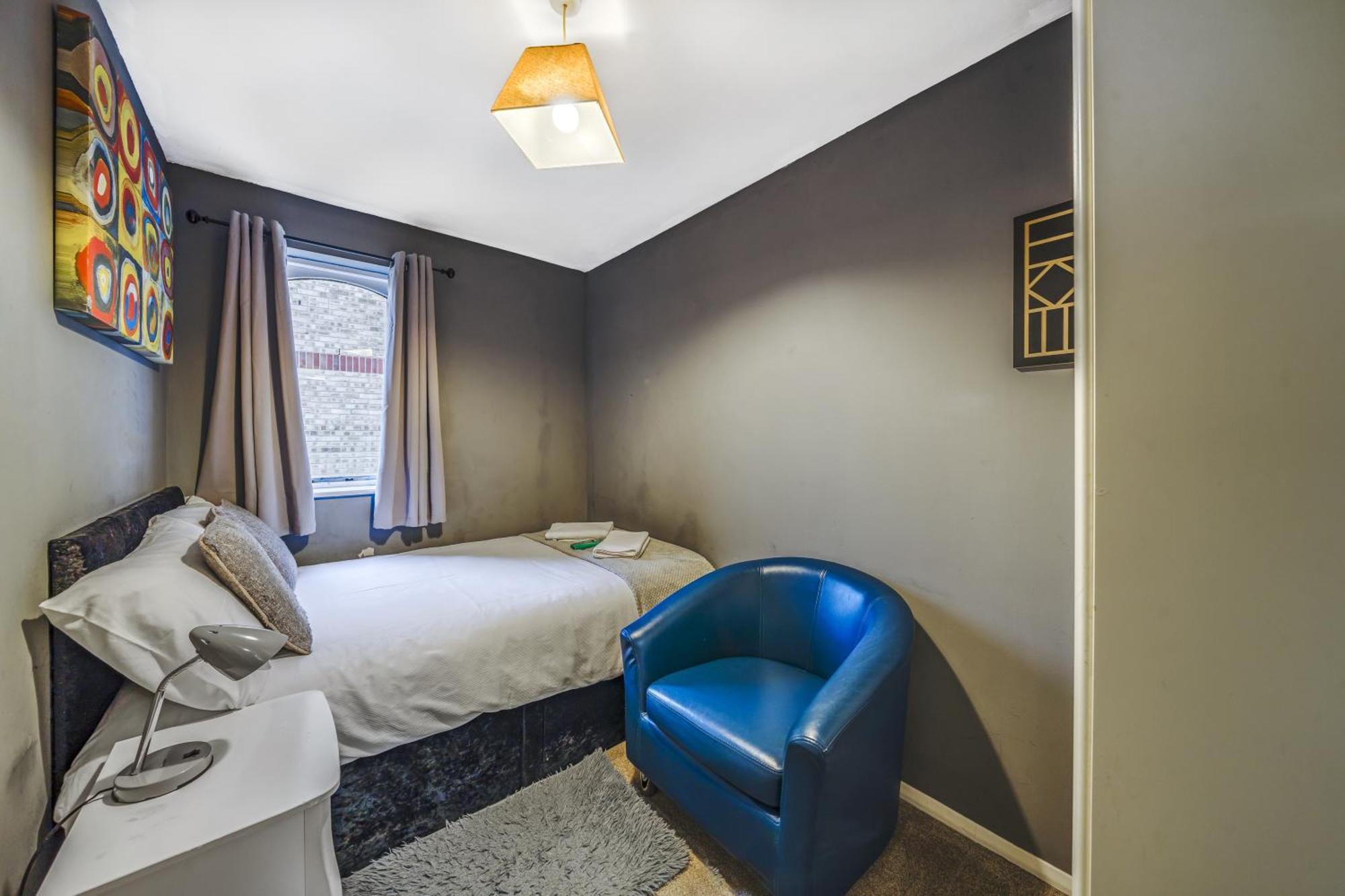 Cosy 2 Bdr Flat With Free Parking Near Tower Bridge