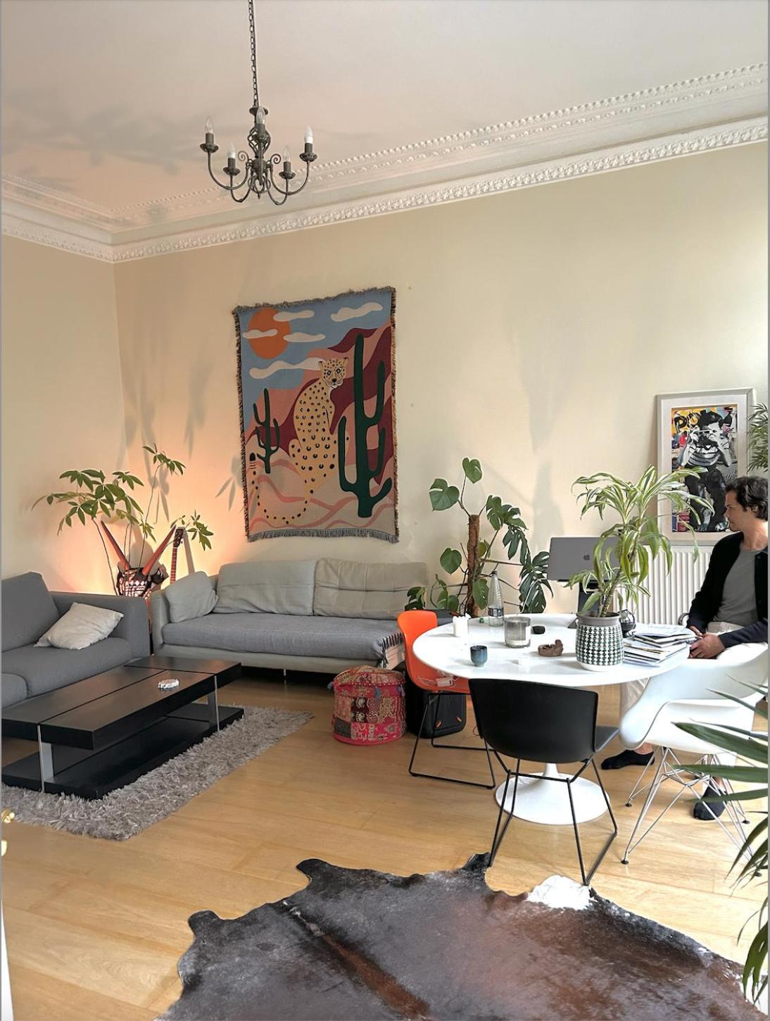 Spacious Flat In Holland Park * Londres