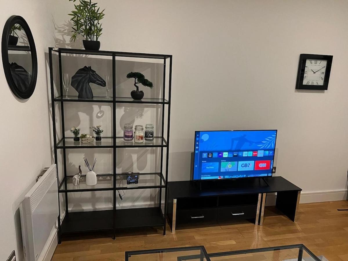 Appartement Lovely High Street 30 Seconds From Station *