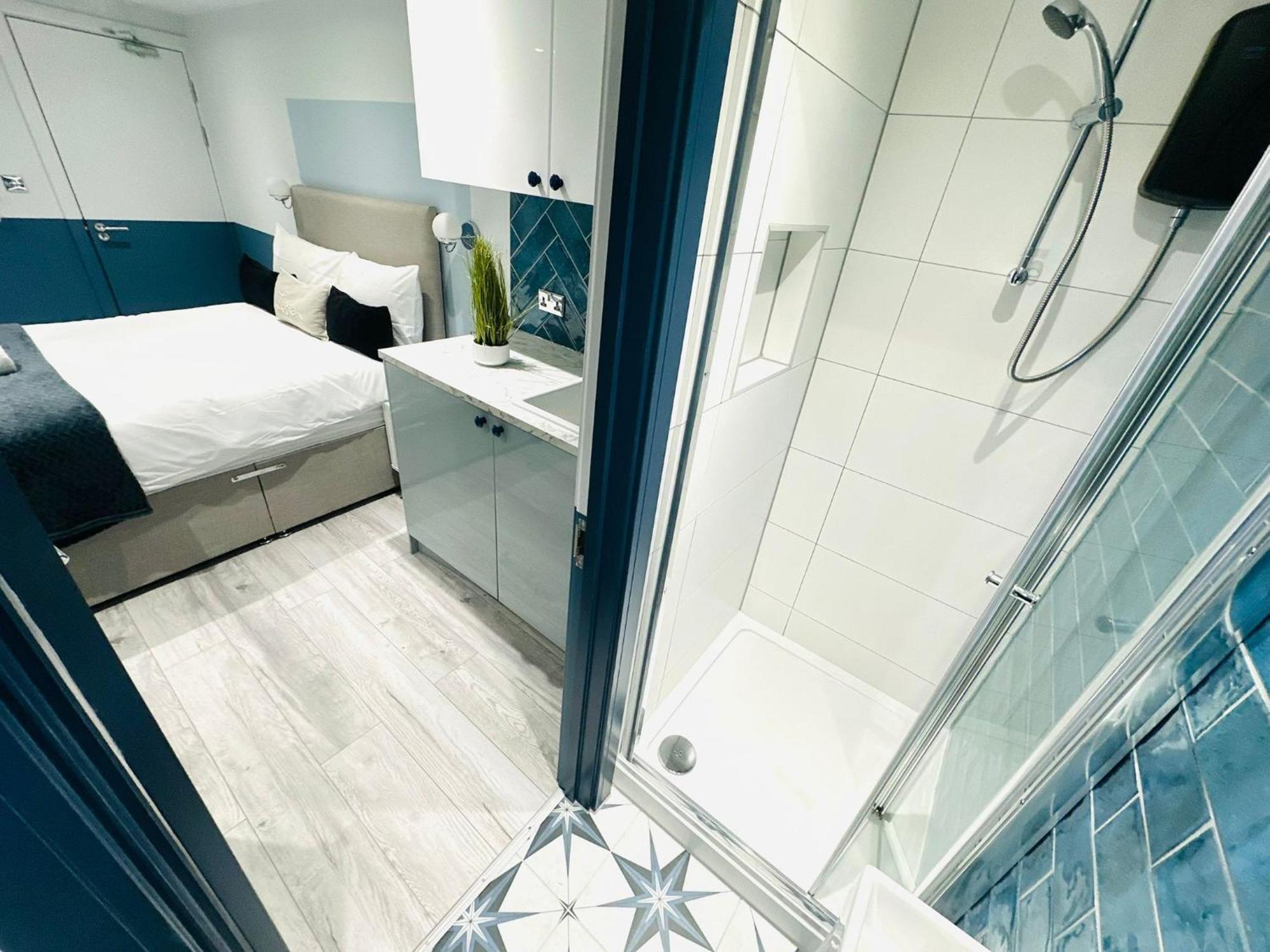 Holly B Mini Great Location For Tourist!!! Londen