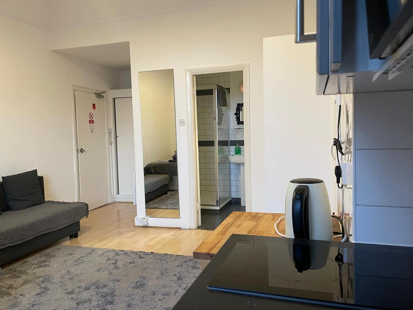 In - 13 Appartement