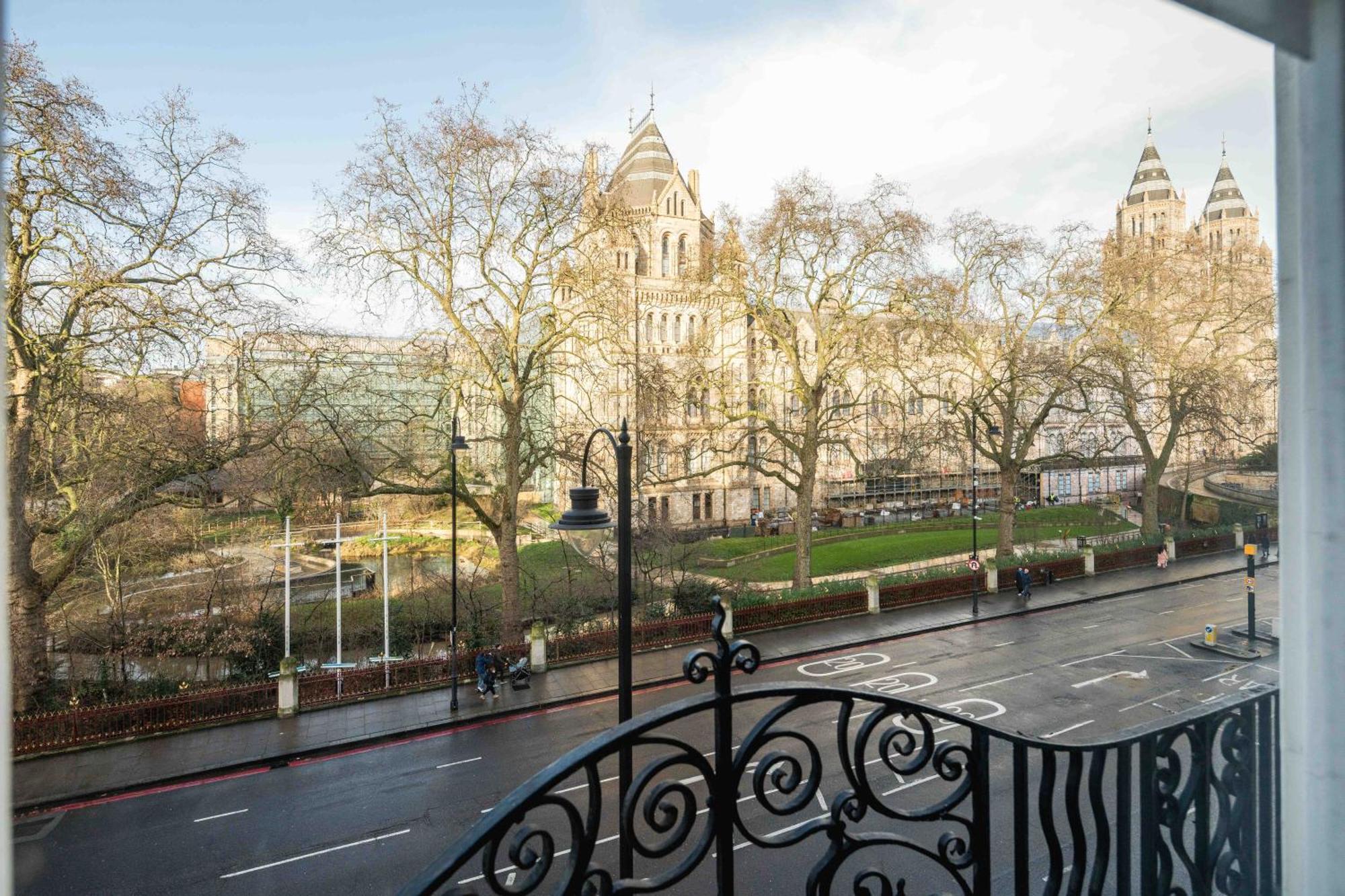 Kensington Muse Appartement *