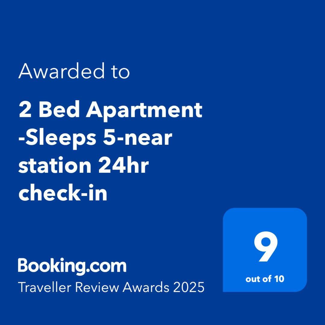 Modern 2 Bed East By Rebby Sleeps 5 Near Canning Town Station Londres