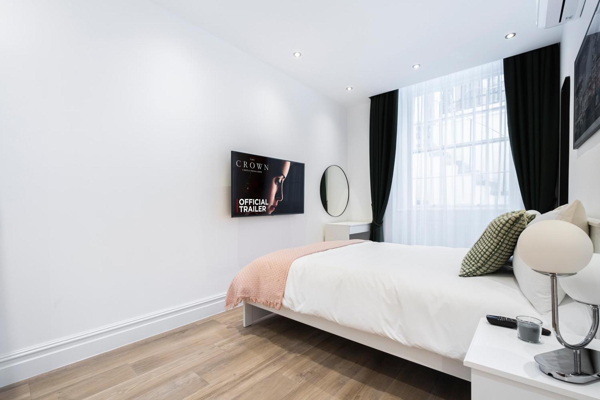 Luxury 2 Bedroom In Holiday home